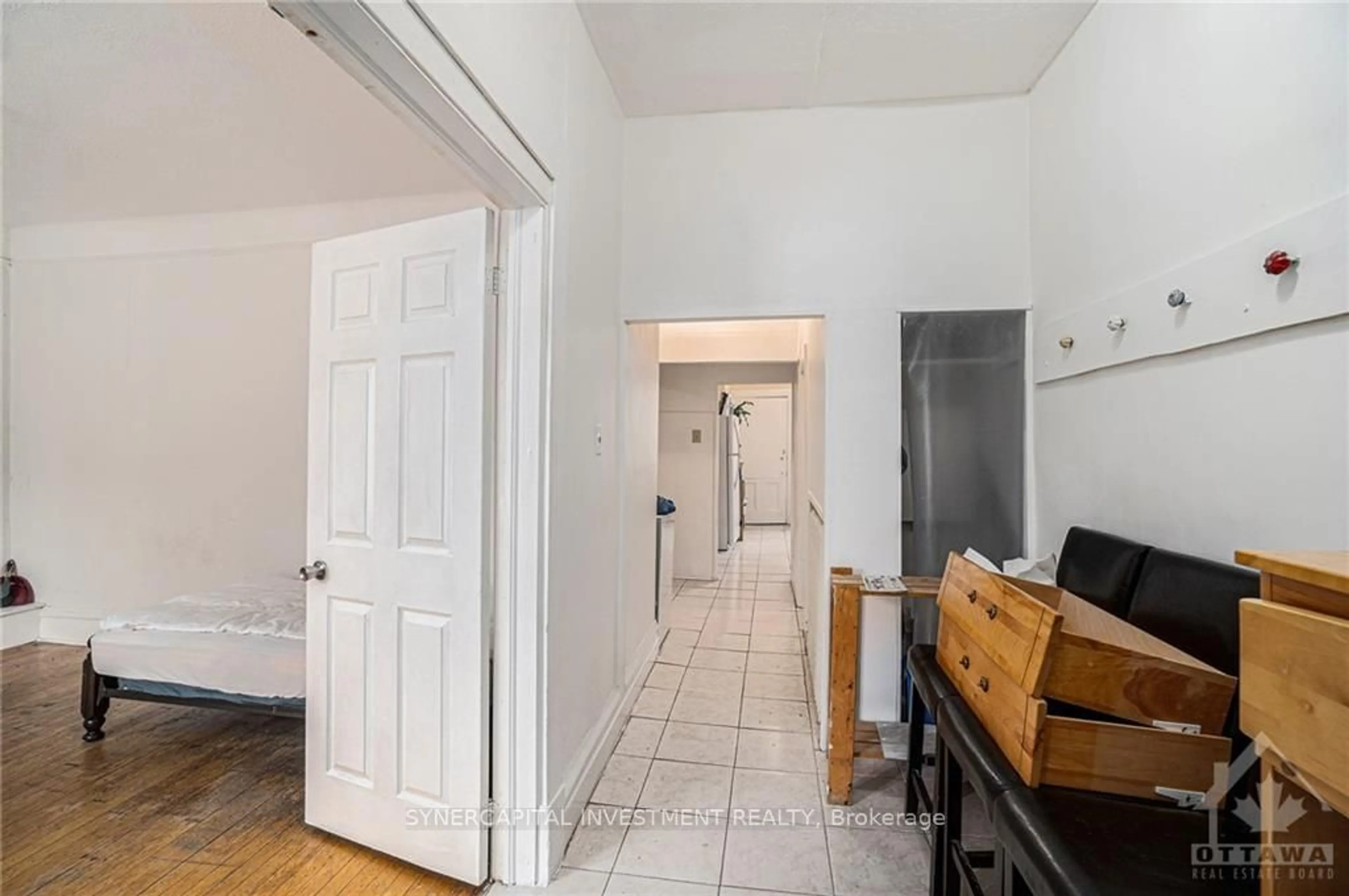 Indoor entryway, unknown floor for 169 HOLMWOOD Ave, Glebe - Ottawa East and Area Ontario K1S 2P3