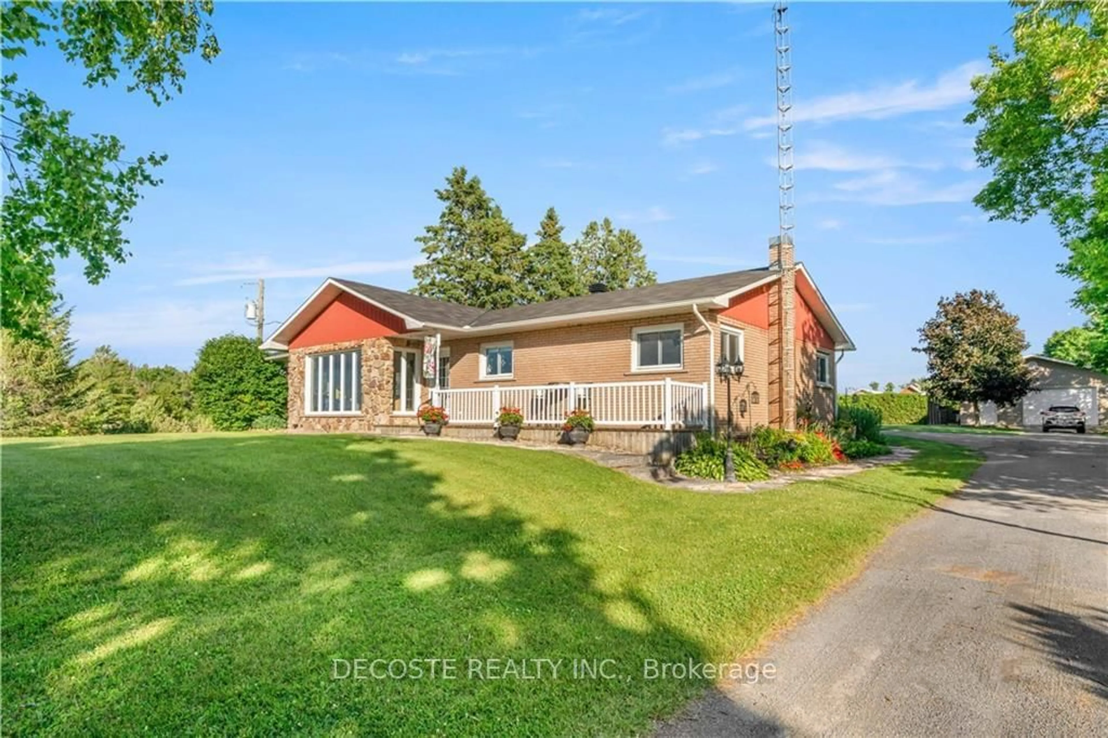 Frontside or backside of a home, cottage for 21190 COUNTY 10 Rd, North Glengarry Ontario K0C 1A0