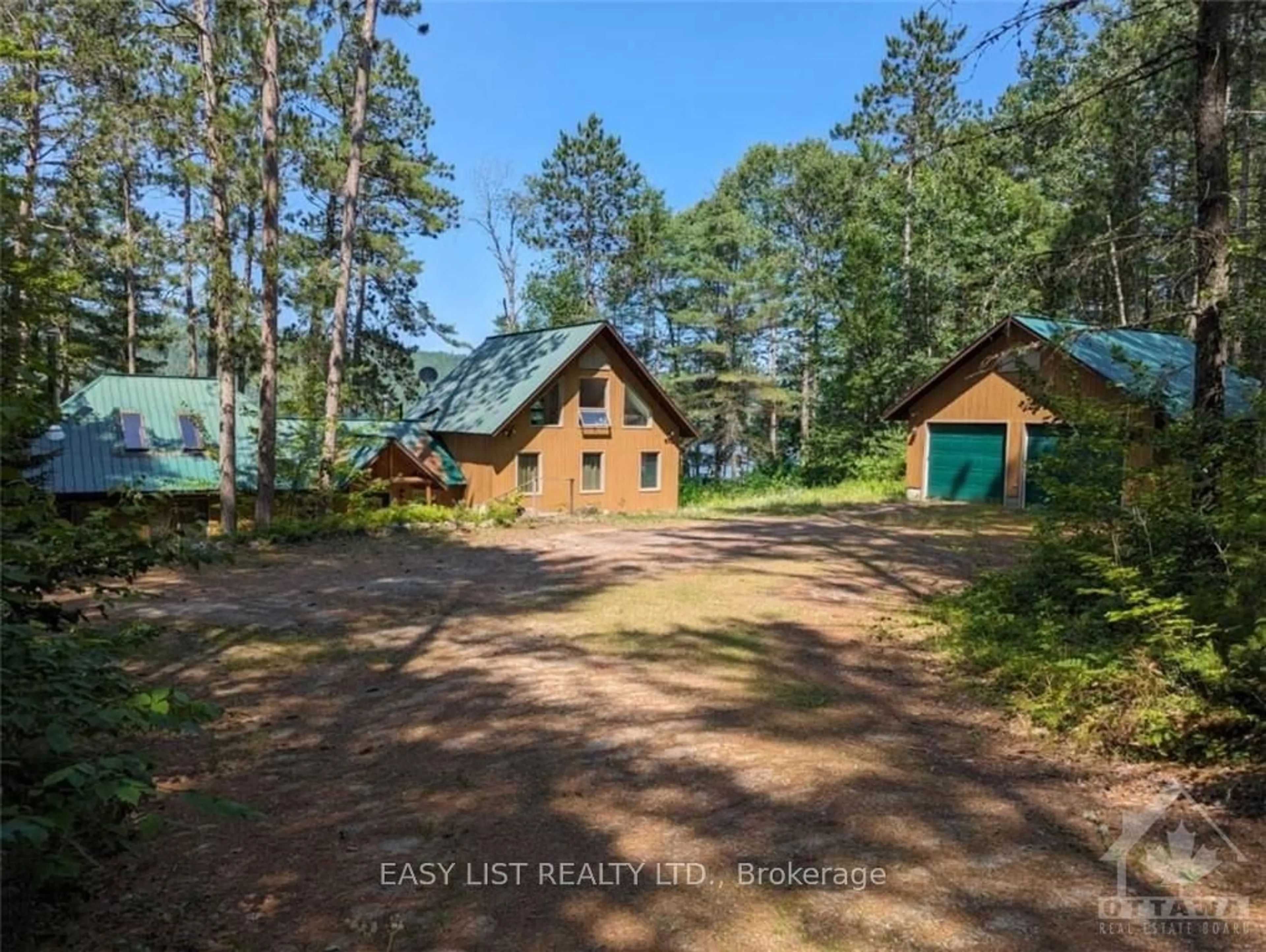 Frontside or backside of a home, cottage for 35692 Hwy 17, Laurentian Hills Ontario K0J 1P0