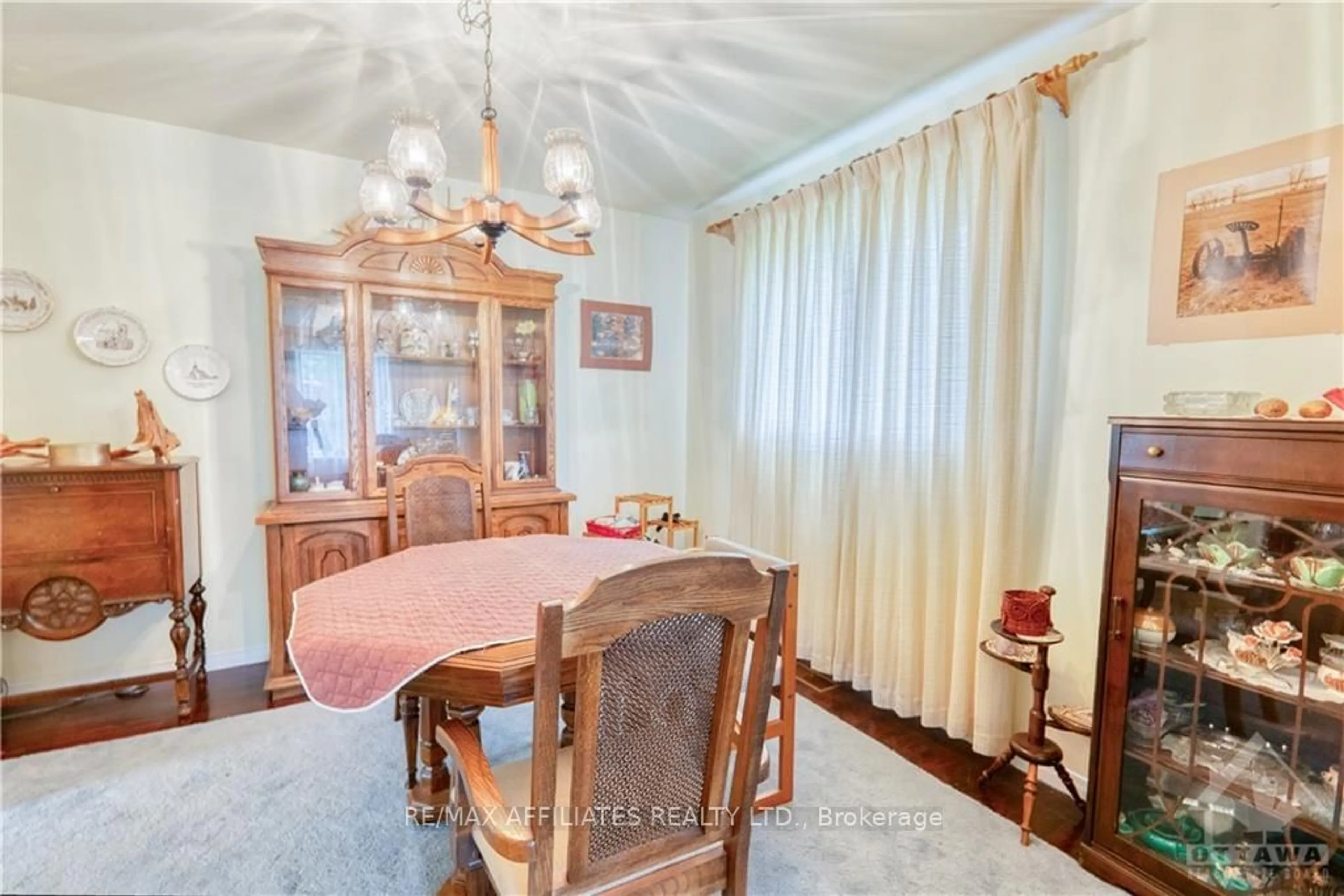 Dining room, wood floors, cottage for 5 MOUNTAIN Rd, Westport Ontario K0G 1X0