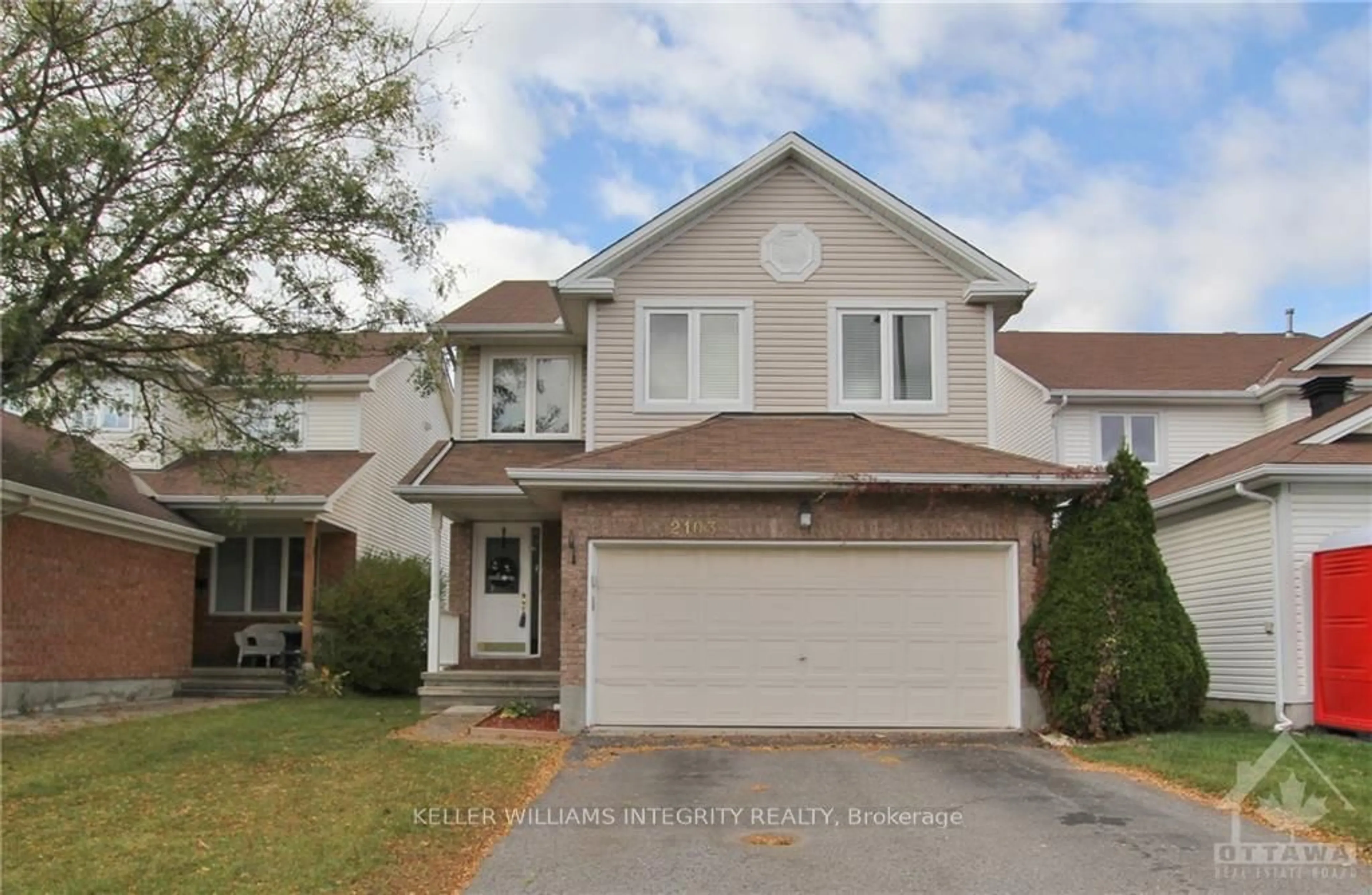 Frontside or backside of a home, the street view for 2103 GARDENWAY Dr, Orleans - Cumberland and Area Ontario K4A 3K2