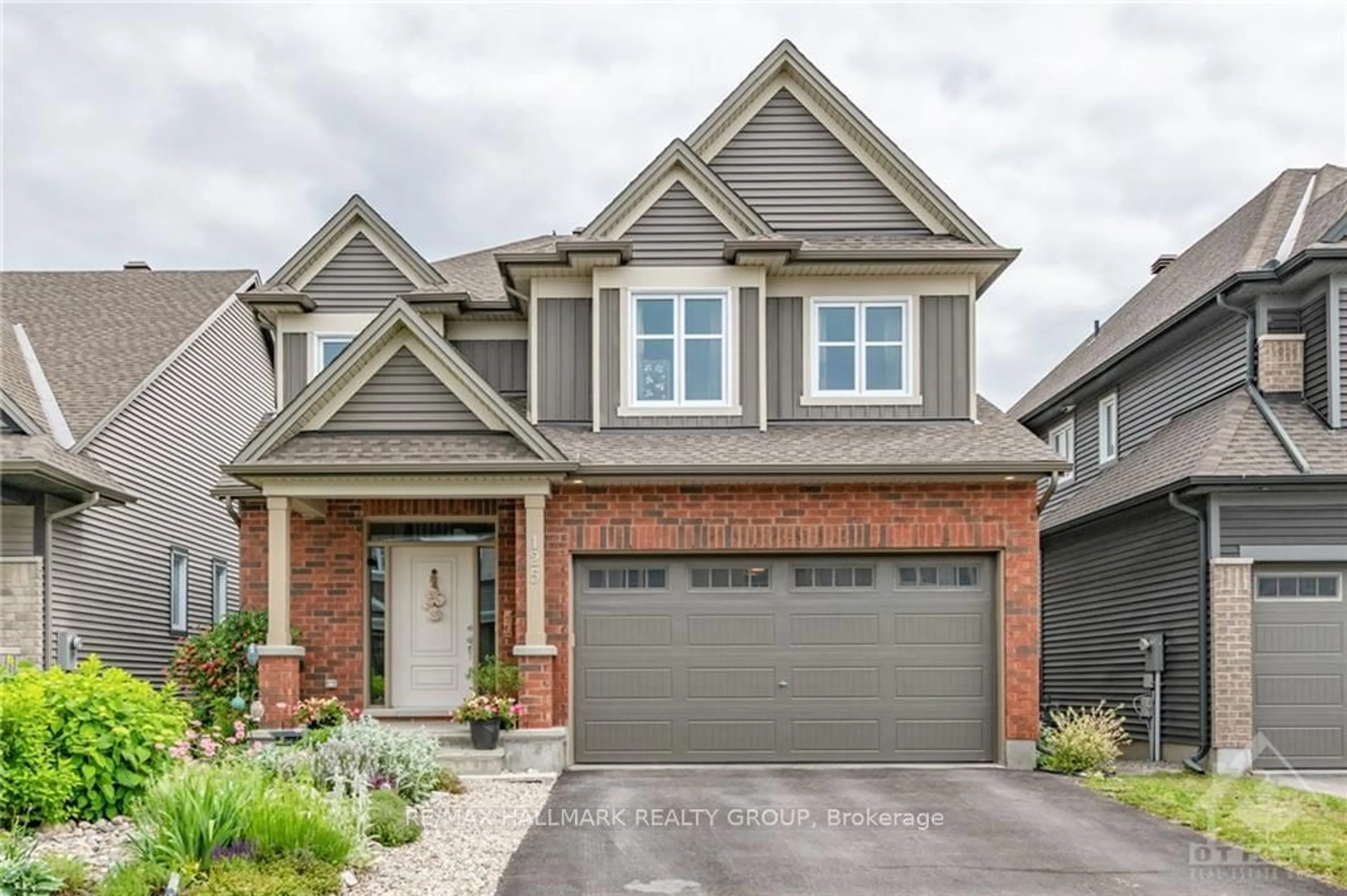 Home with brick exterior material for 125 SHACKLEFORD Way, Stittsville - Munster - Richmond Ontario K2S 0W5