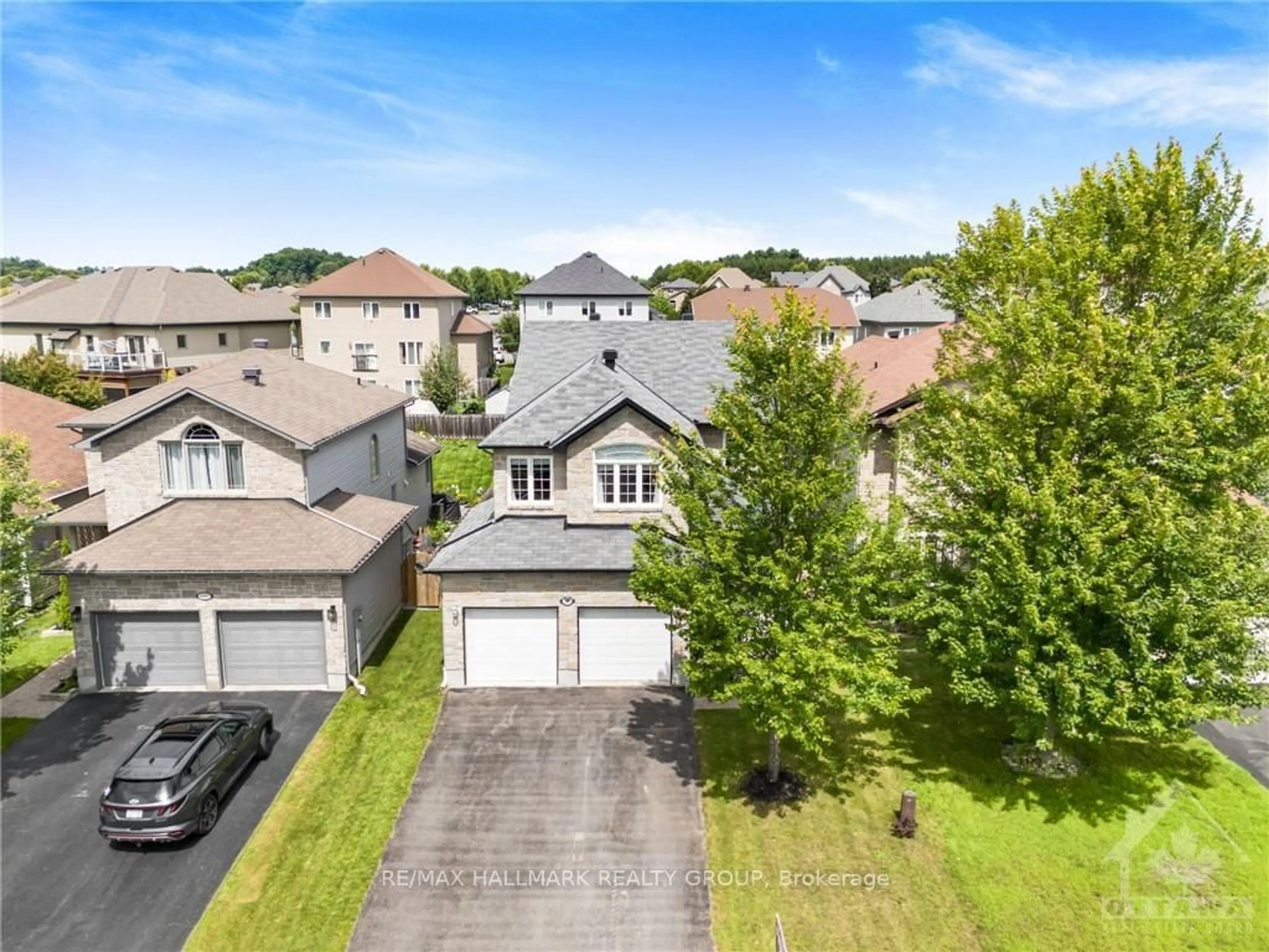 Frontside or backside of a home, the street view for 209 OPALE St, Clarence-Rockland Ontario K4K 1H2