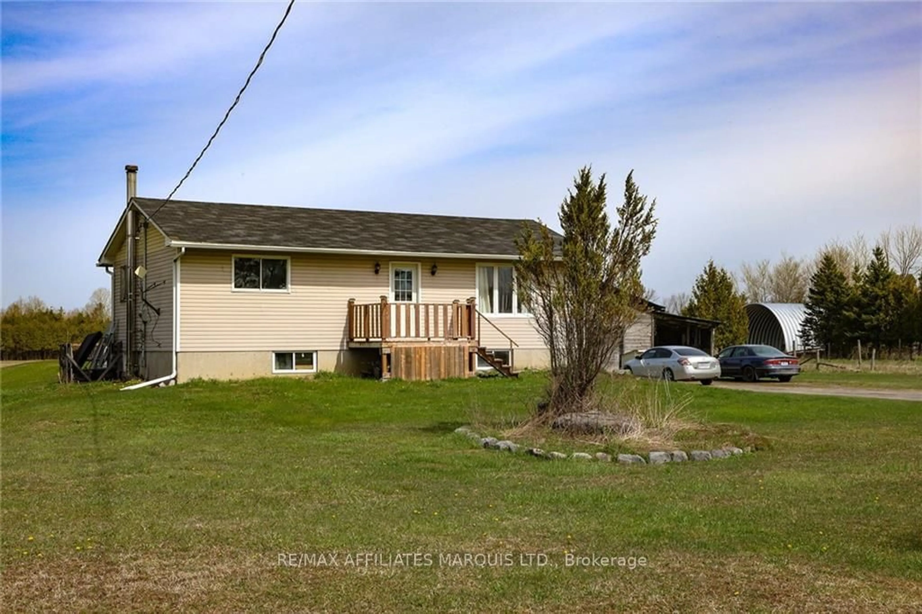 Frontside or backside of a home, cottage for 13325 COUNTY ROAD 18 Rd, South Dundas Ontario K0C 2H0