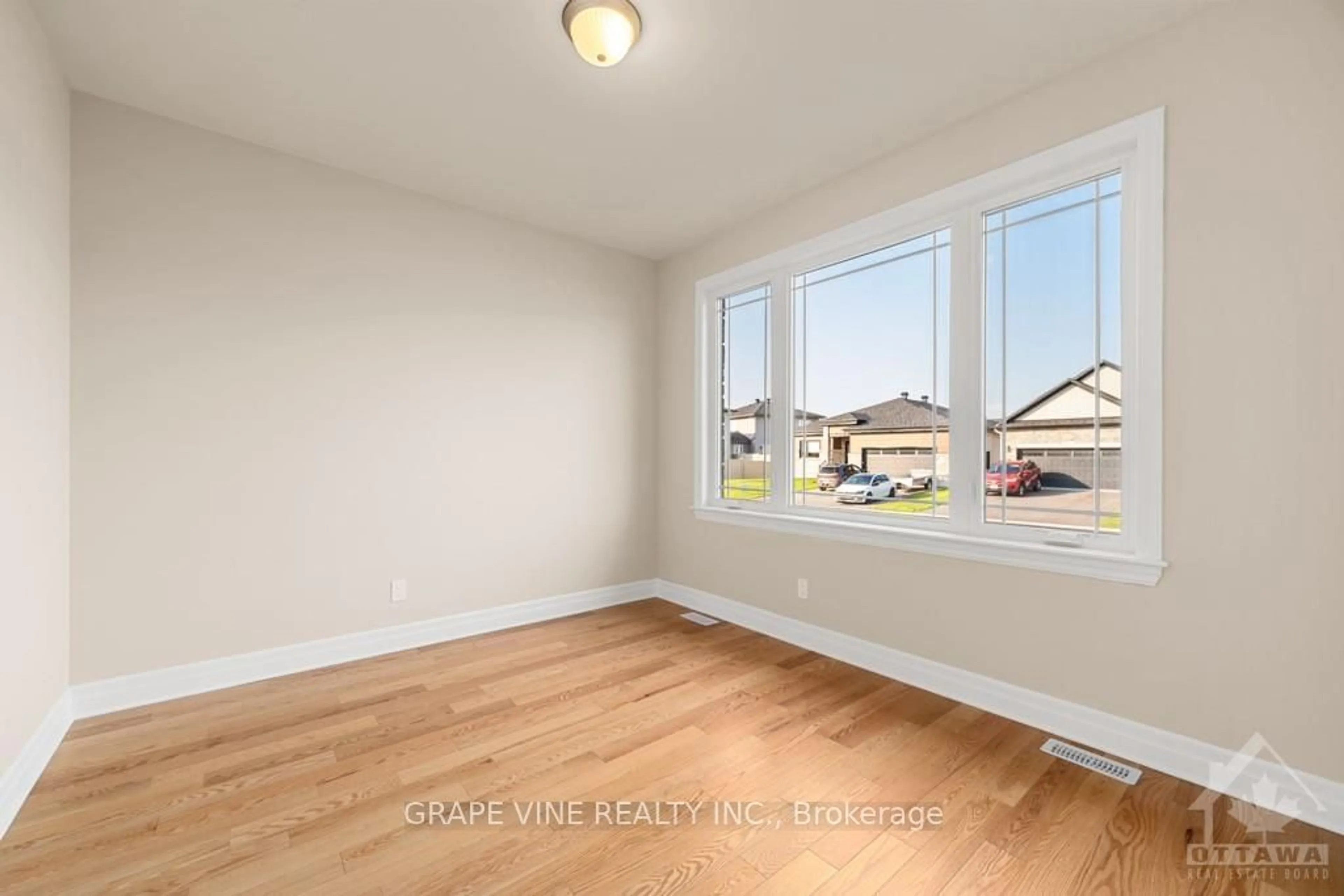 A pic of a room, wood floors for 269 TURQUOISE St, Clarence-Rockland Ontario K4K 0L7