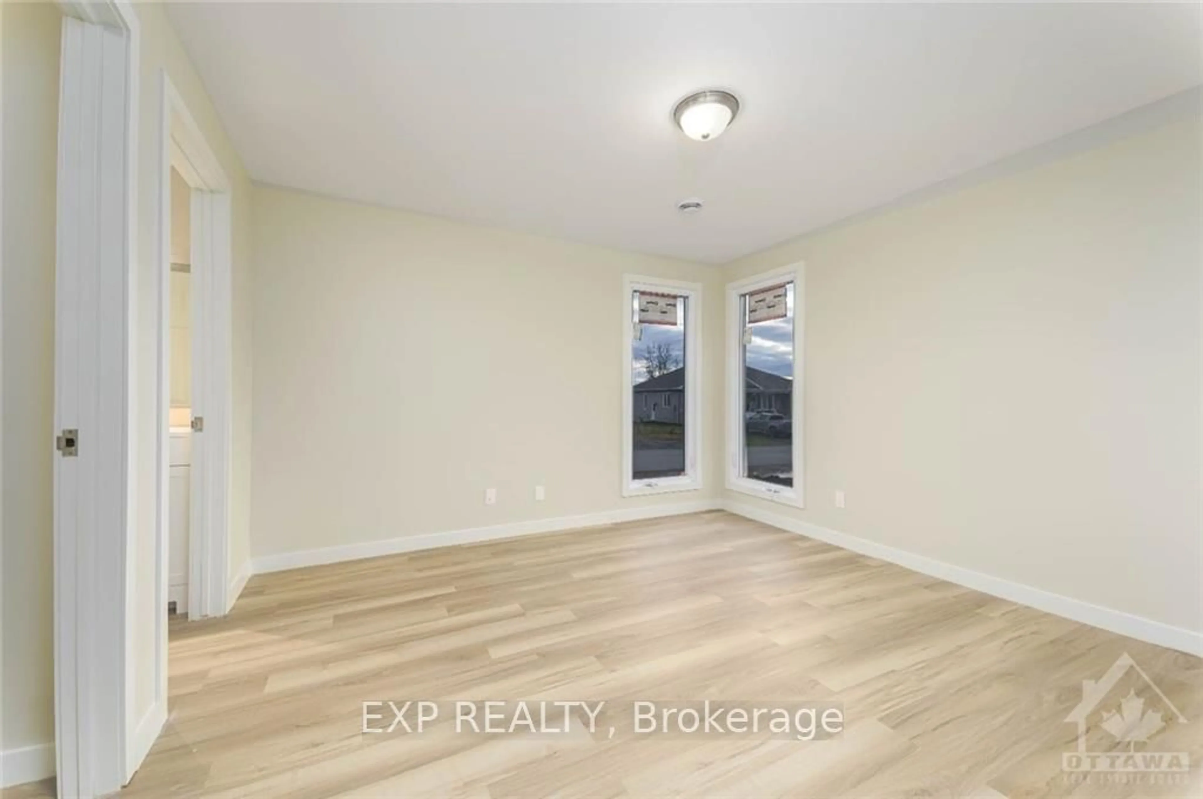 A pic of a room, wood floors for 64 HORIZON St, Prescott and Russell Ontario K0A 3C0