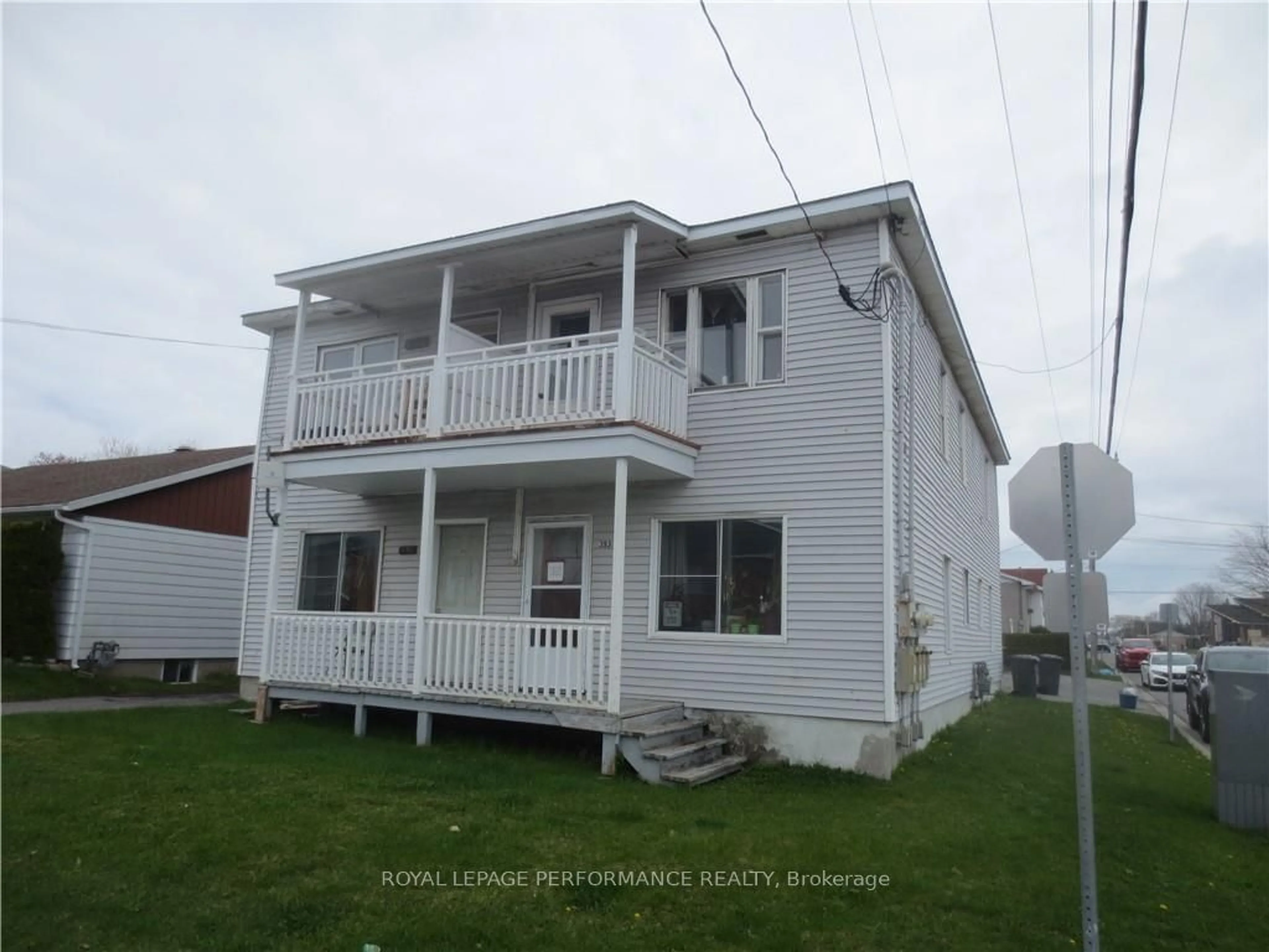 Frontside or backside of a home, cottage for 389-395 CHAMPLAIN St, Hawkesbury Ontario K6H 2C2