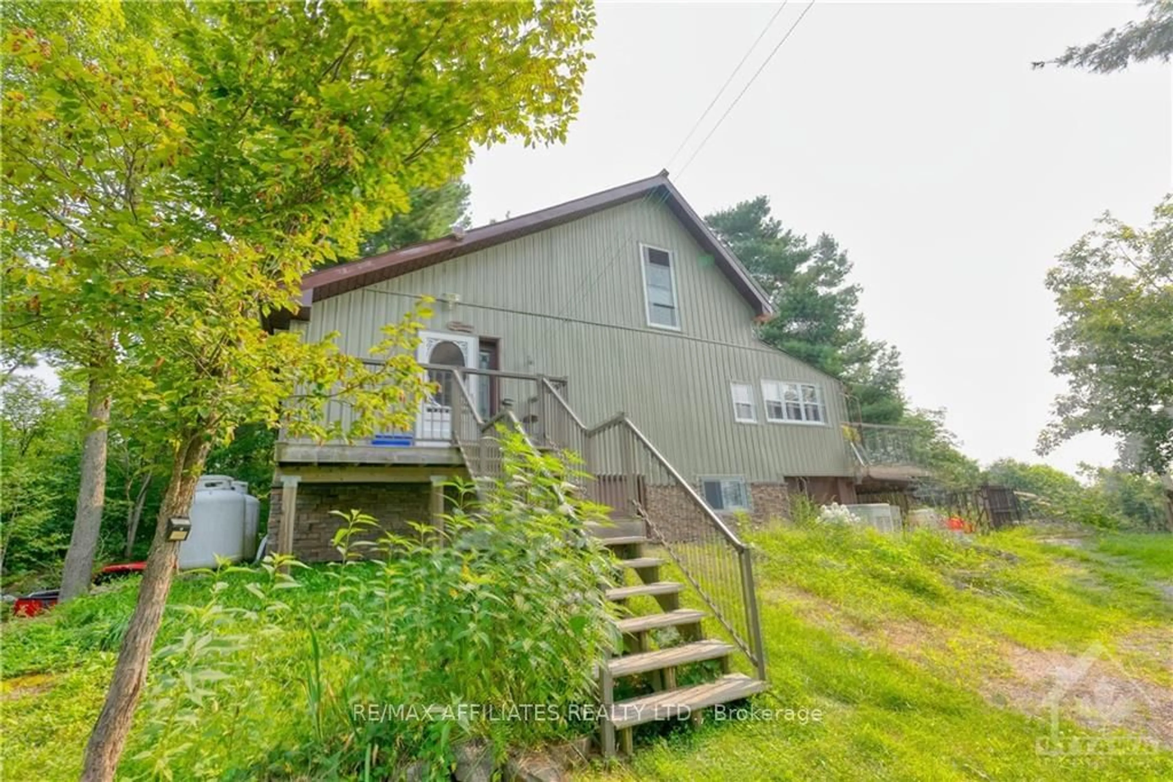 Frontside or backside of a home, cottage for 19 WEST DEVIL LAKE Lane, South Frontenac Ontario K0G 1X0