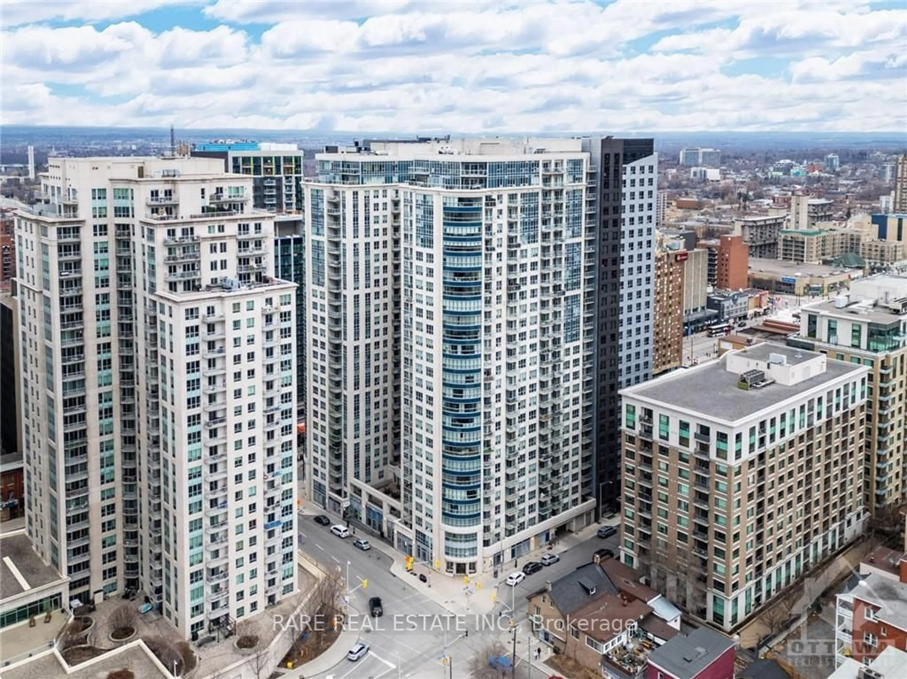 A pic from exterior of the house or condo, the view of city buildings for 195 BESSERER St #2701, Lower Town - Sandy Hill Ontario K1N 0B6