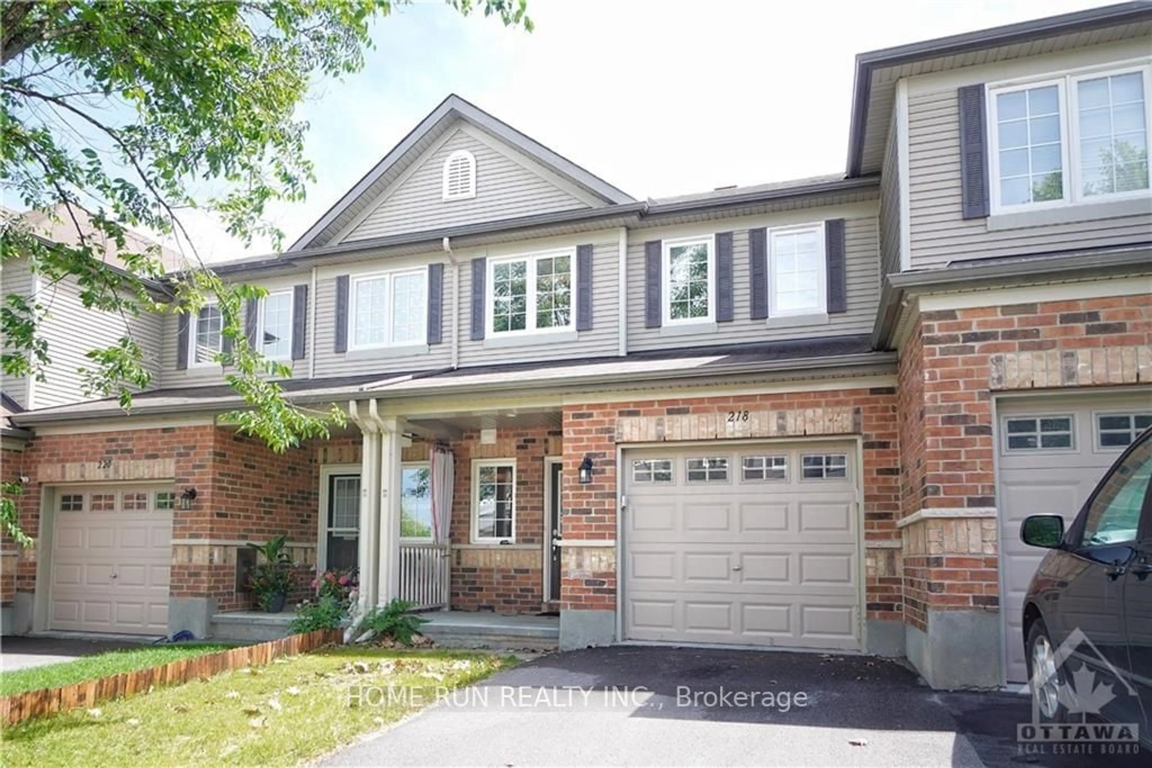 Home with brick exterior material for 218 MOREL, Stittsville - Munster - Richmond Ontario K2S 0M8