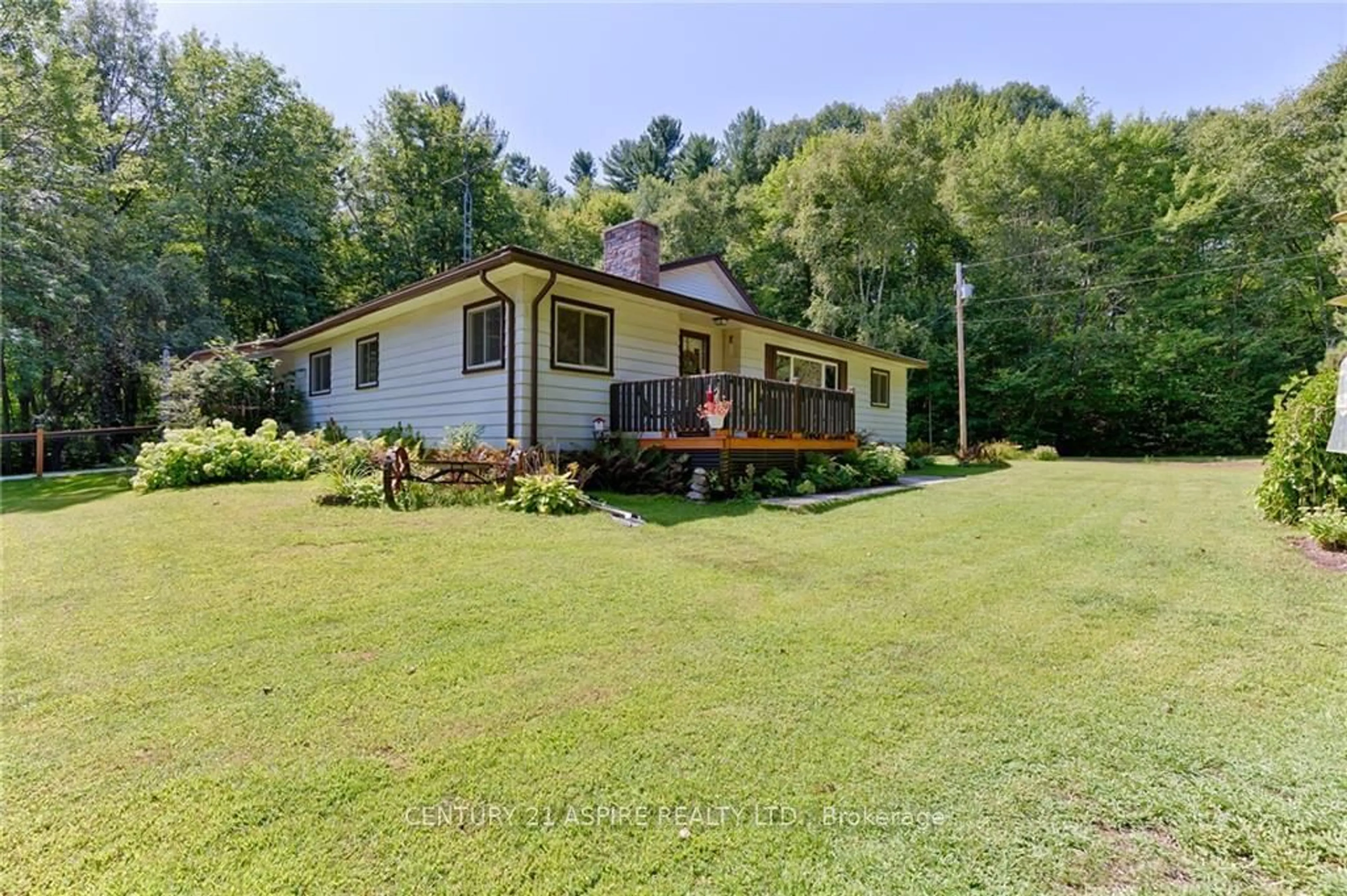 Frontside or backside of a home, cottage for 86 SACK Rd, Petawawa Ontario K8H 2W8