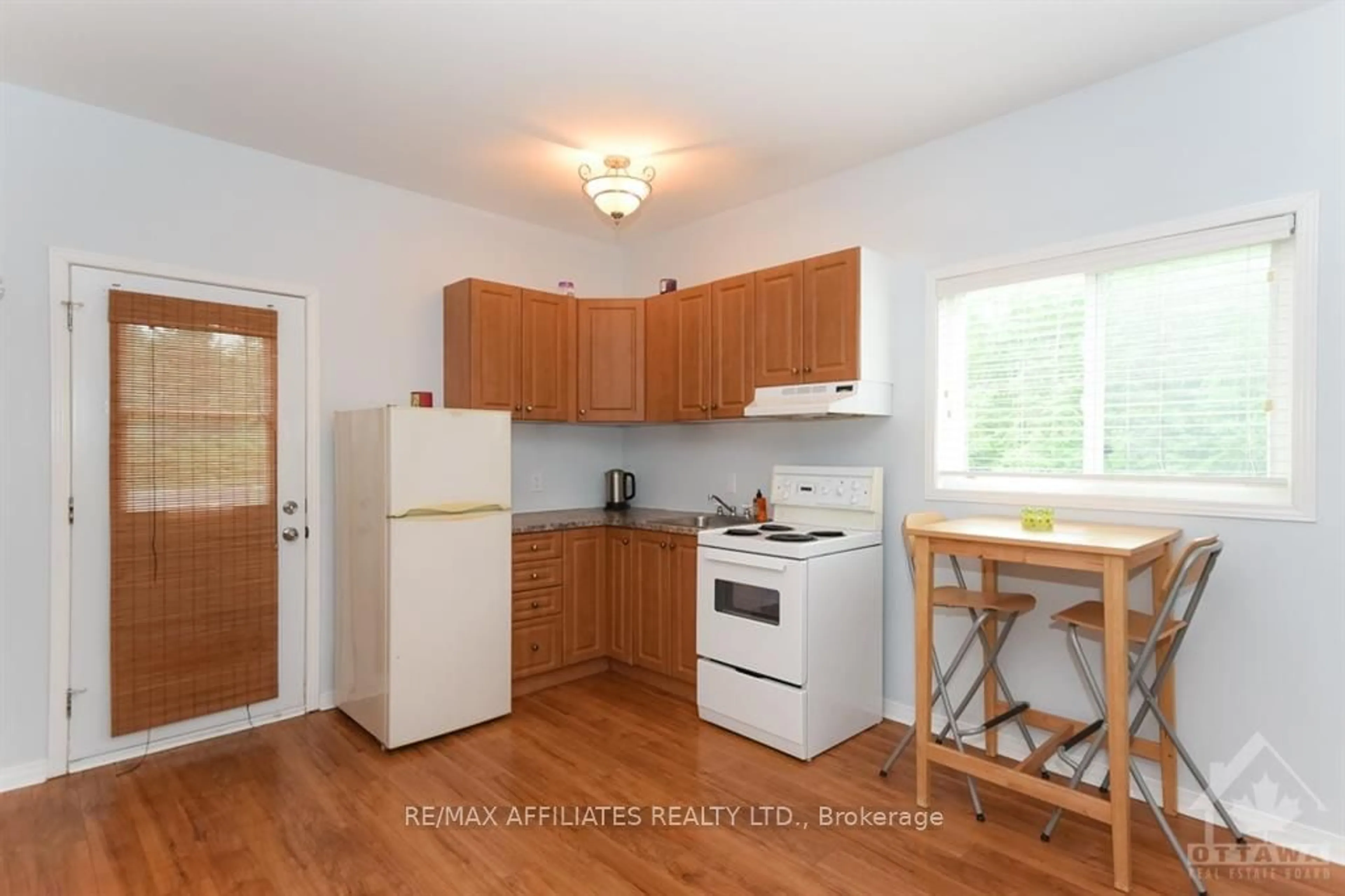 Standard kitchen, wood floors, cottage for 948 CALYPSO St, The Nation Ontario K0A 1M0