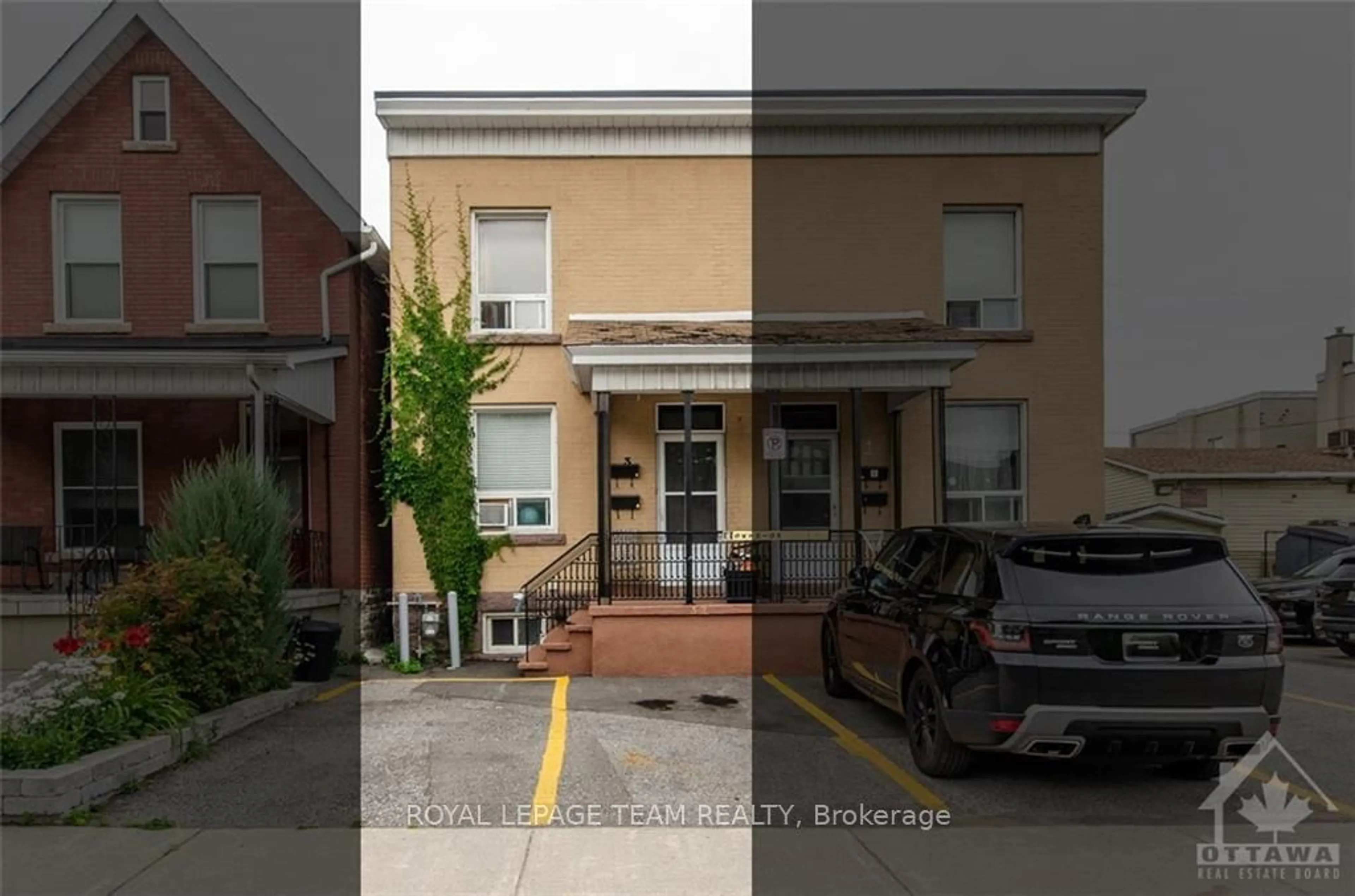 A pic from exterior of the house or condo, the street view for 3 LARCH St, West Centre Town Ontario K1R 6W4