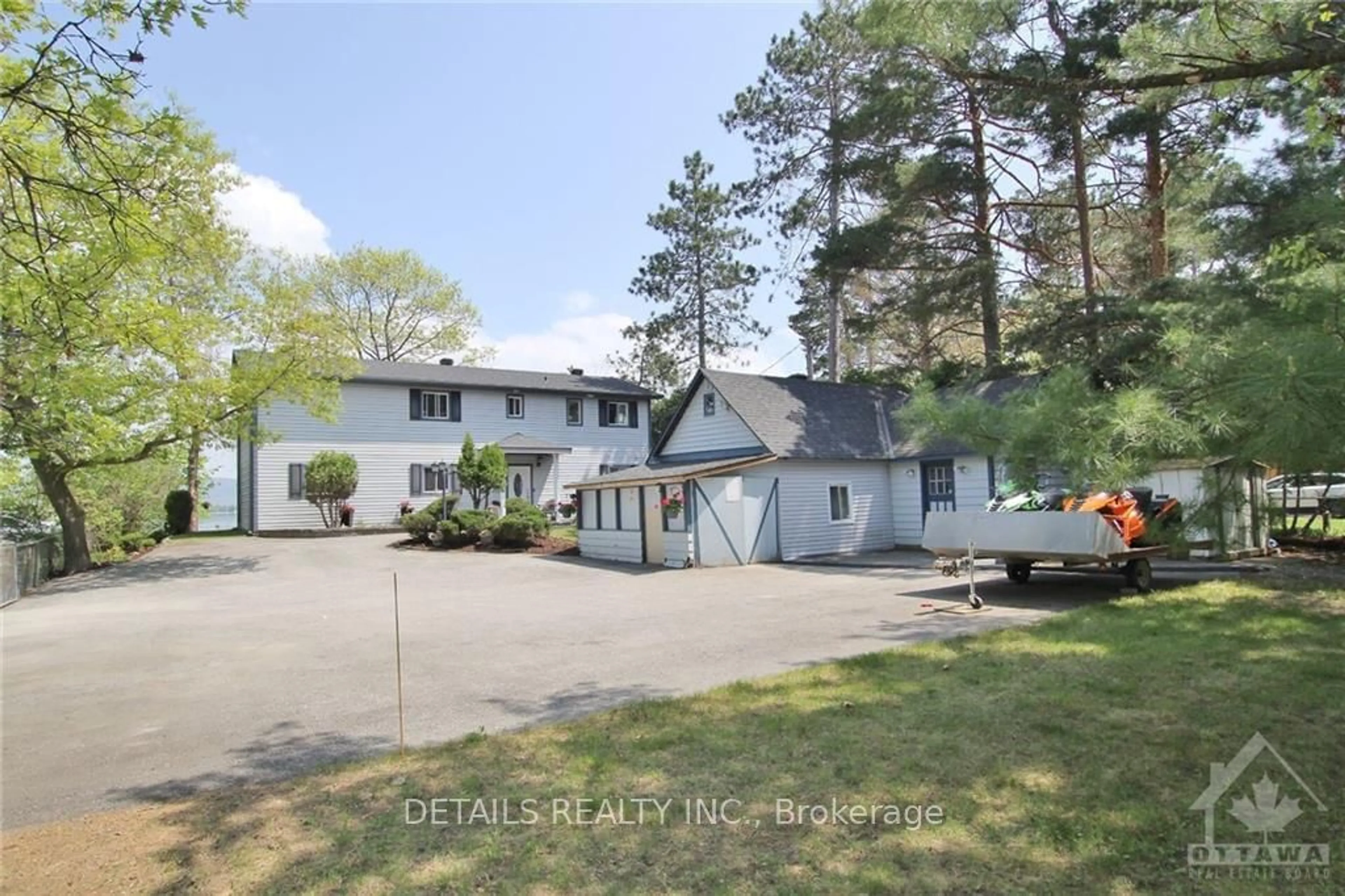 A pic from exterior of the house or condo, cottage for 476 BAYVIEW Dr, Constance Bay - Dunrobin - Kilmaurs - Woodlawn Ontario K0A 3M0