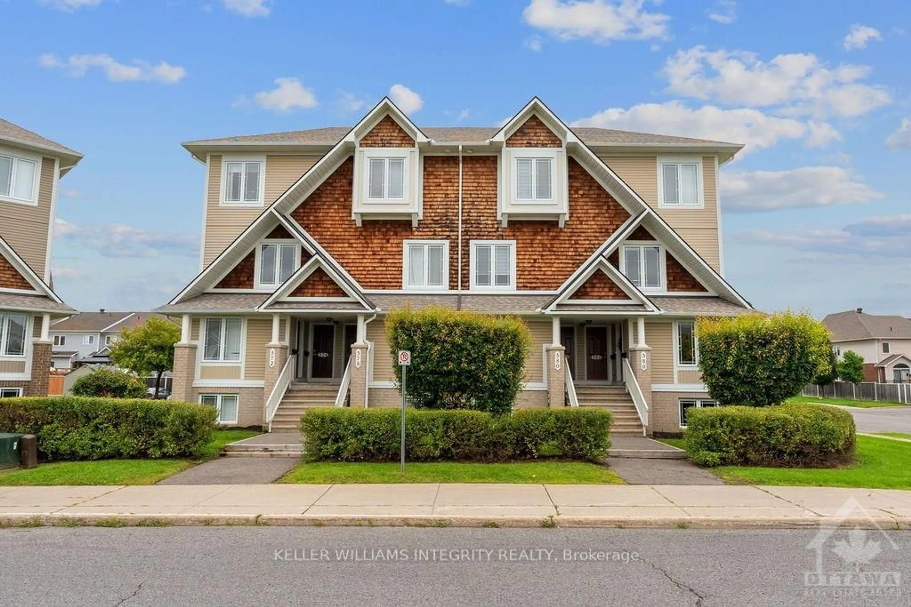 A pic from exterior of the house or condo, the street view for 586 LAKERIDGE Dr, Orleans - Cumberland and Area Ontario K4A 0H5