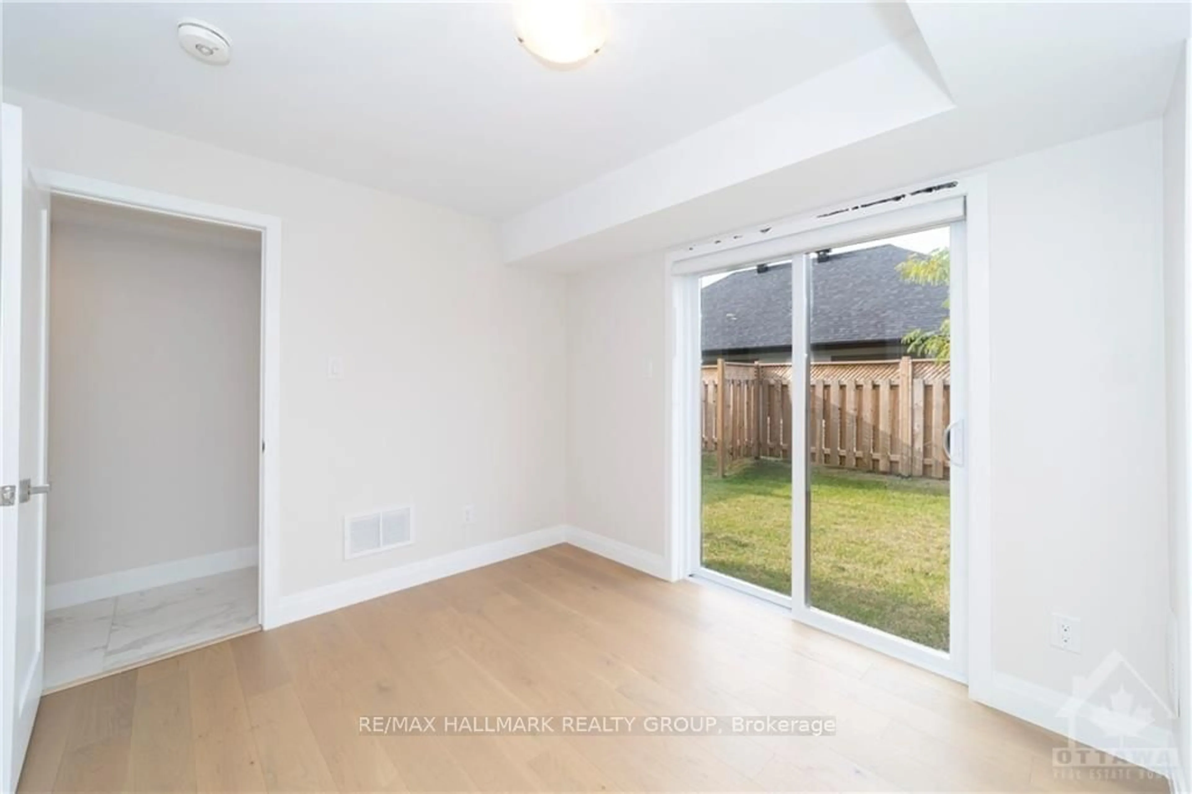 A pic of a room, not visible floor for 809 STAR, Kanata Ontario K2L 1W2