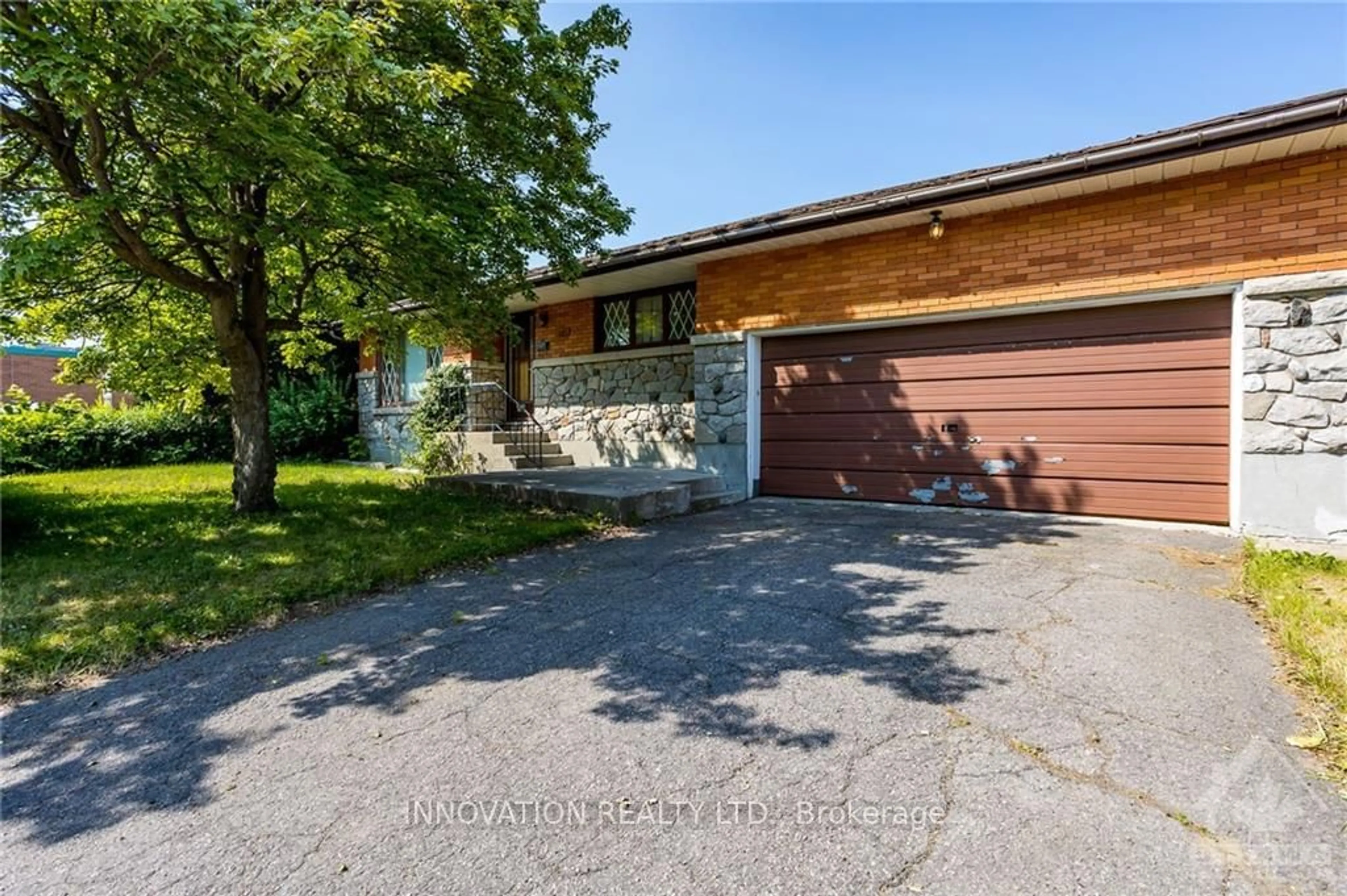 Frontside or backside of a home, cottage for 648 PARKVIEW Rd, Westboro - Hampton Park Ontario K1Z 6E5