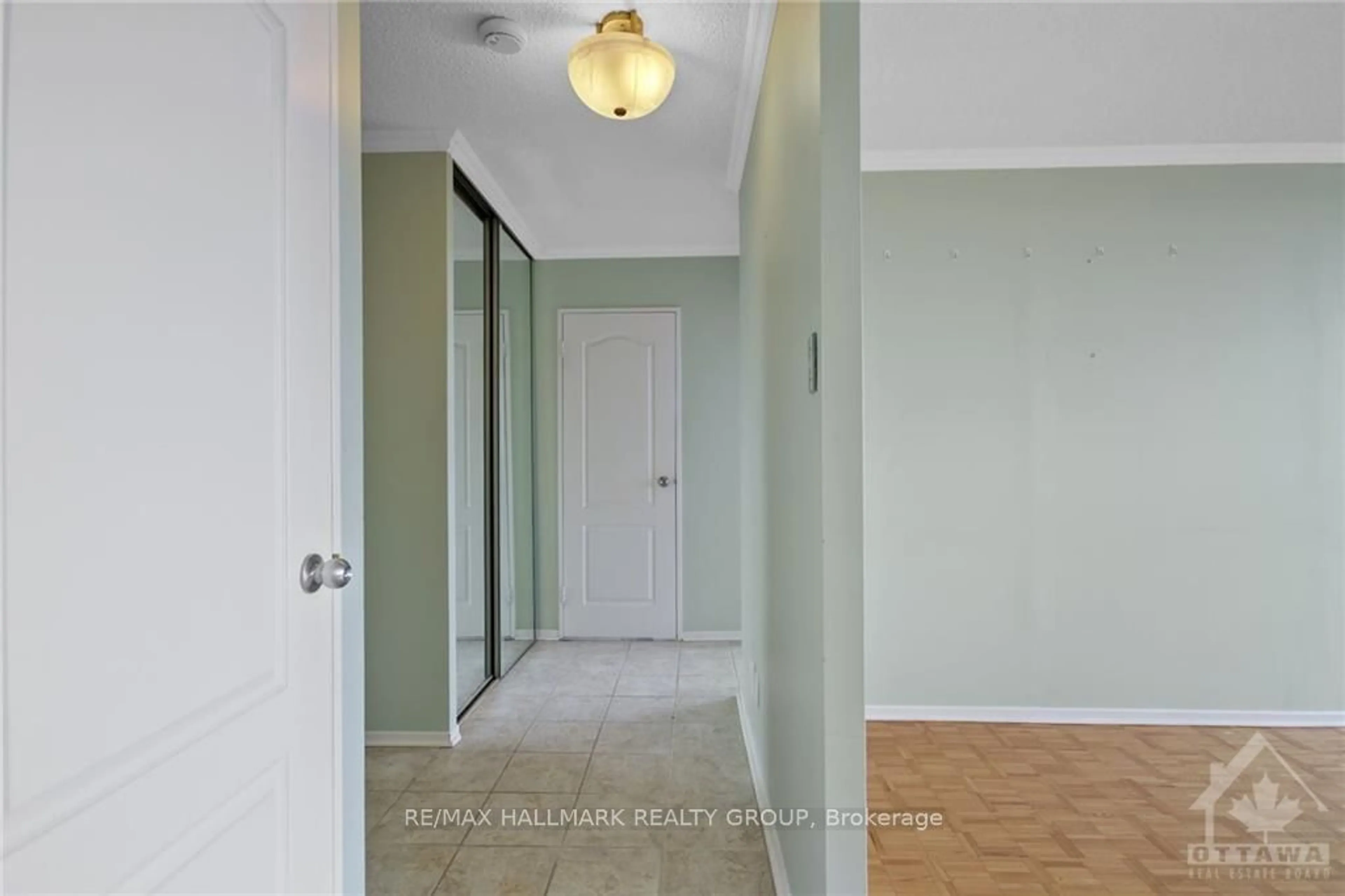 Indoor entryway, not visible floor for 1285 CAHILL Ave #1303, Hunt Club - South Keys and Area Ontario K1V 9A7