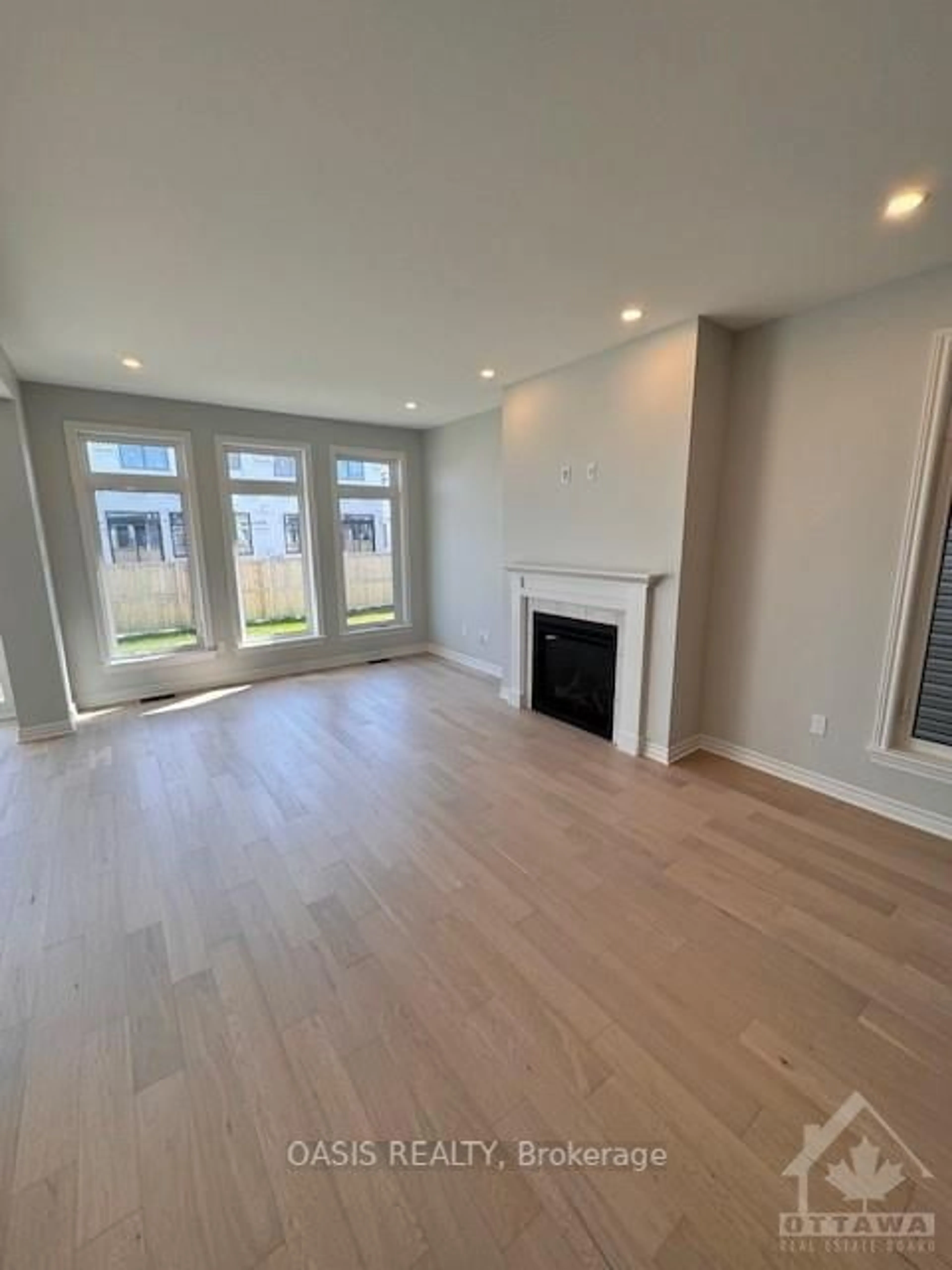 A pic of a room, wood floors for 906 ECHINACEA Row, Barrhaven Ontario K2J 7A4