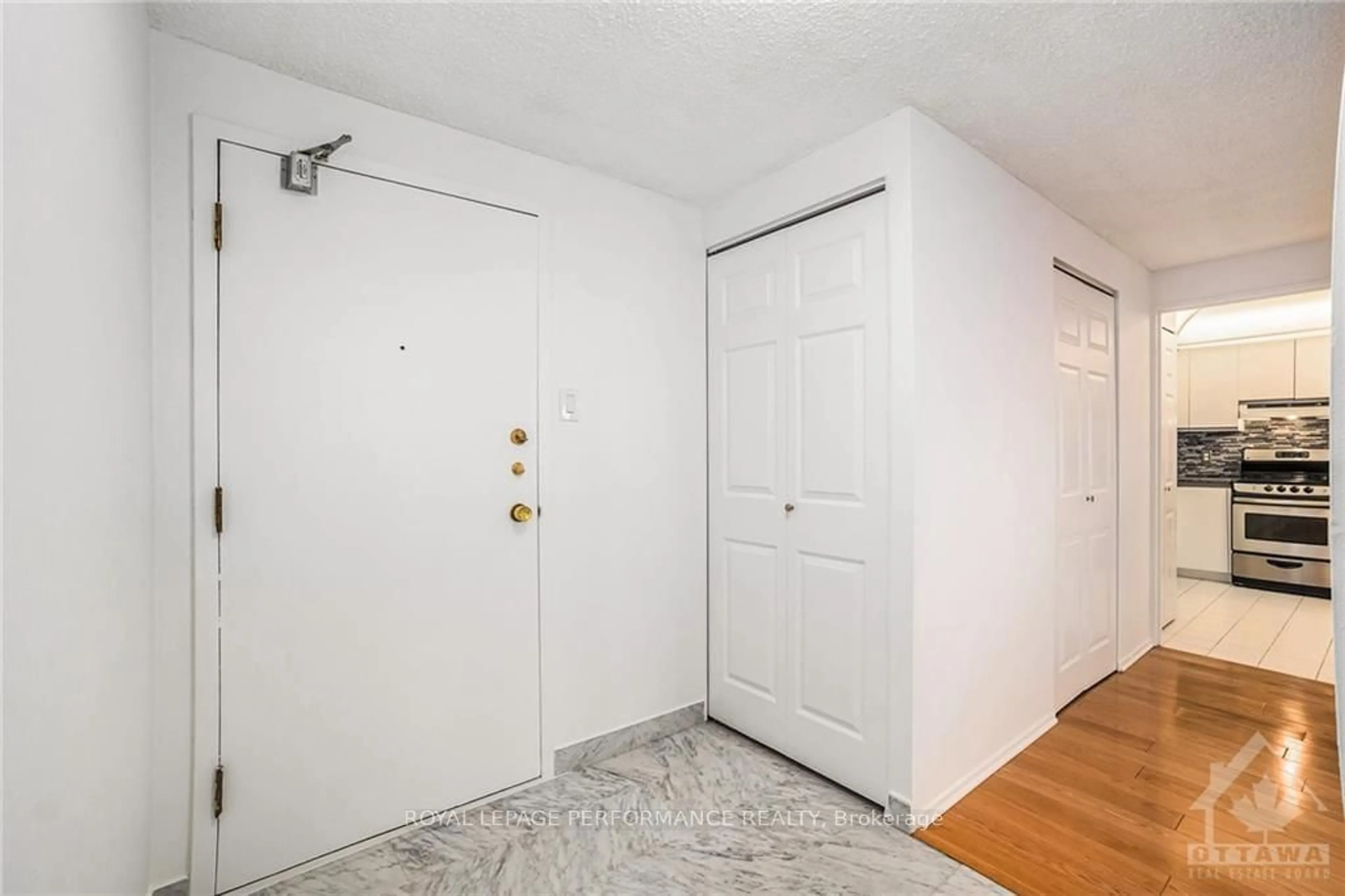 Indoor entryway, not visible floor for 1285 CAHILL Dr #1901, Hunt Club - South Keys and Area Ontario K1V 9A7