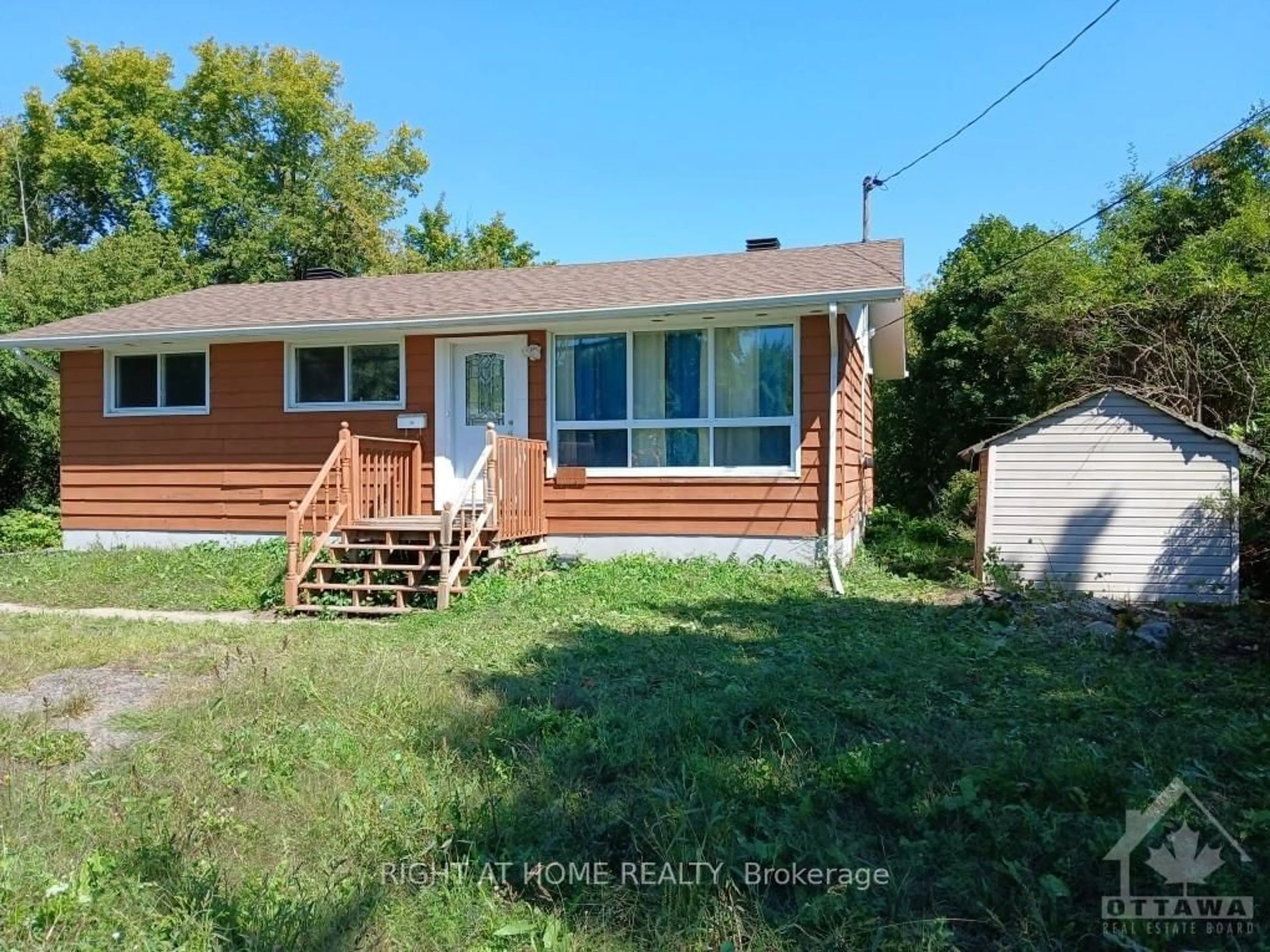 Frontside or backside of a home, cottage for 5437 BANK St, Leitrim Ontario K1X 1G9