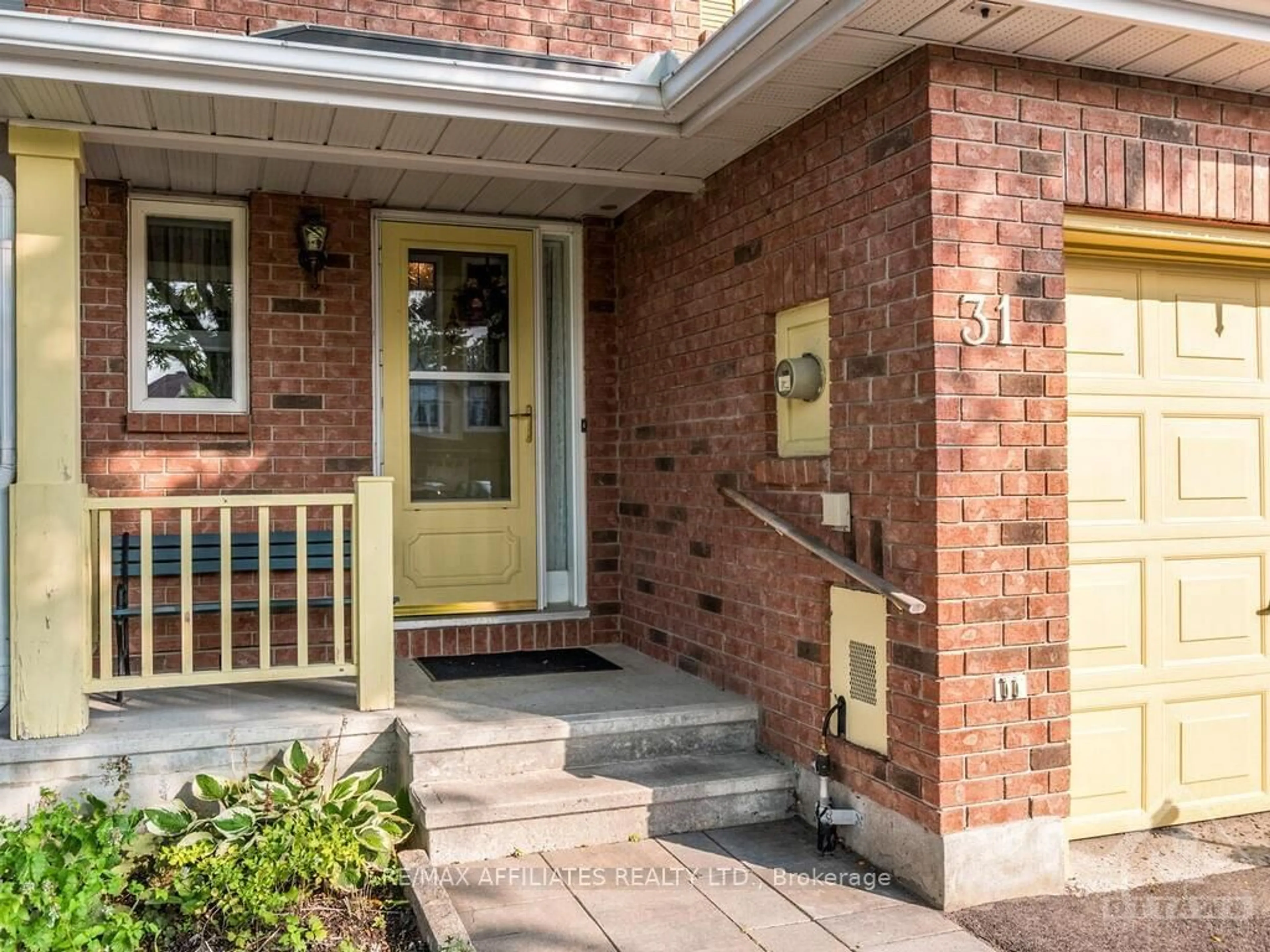 Home with brick exterior material for 31 SPRINGCREEK Cres, Kanata Ontario K2M 2K7