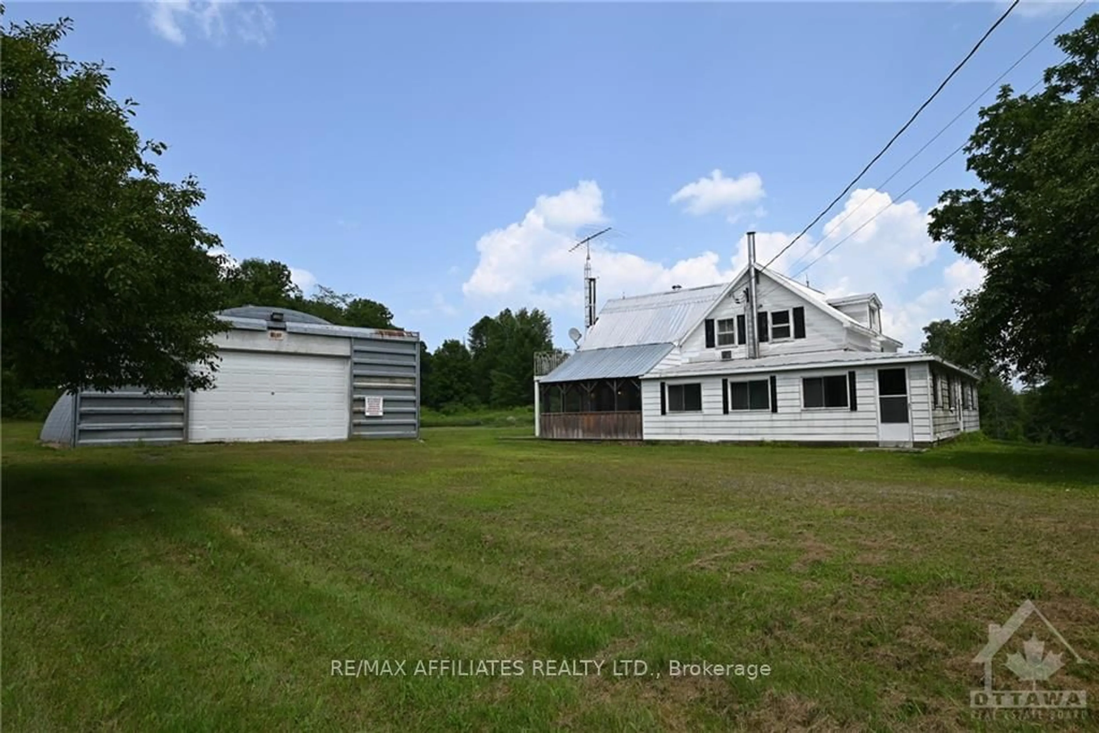 Frontside or backside of a home, cottage for 1018 FOLGER Rd, North Frontenac Ontario K0H 2J0