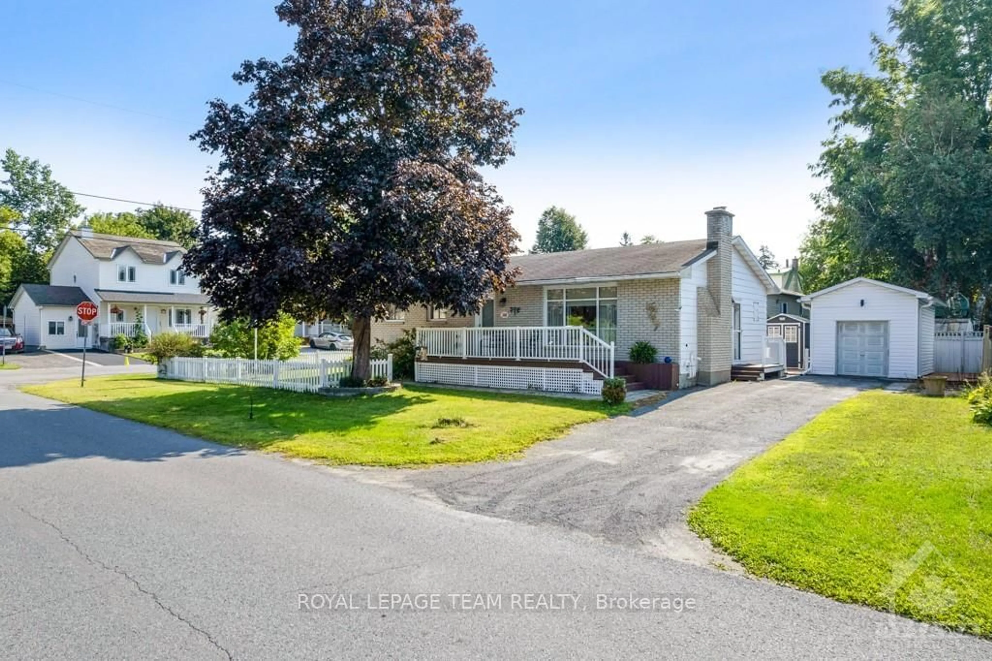 Frontside or backside of a home, the street view for 308 MALEY St, North Grenville Ontario K0G 1J0