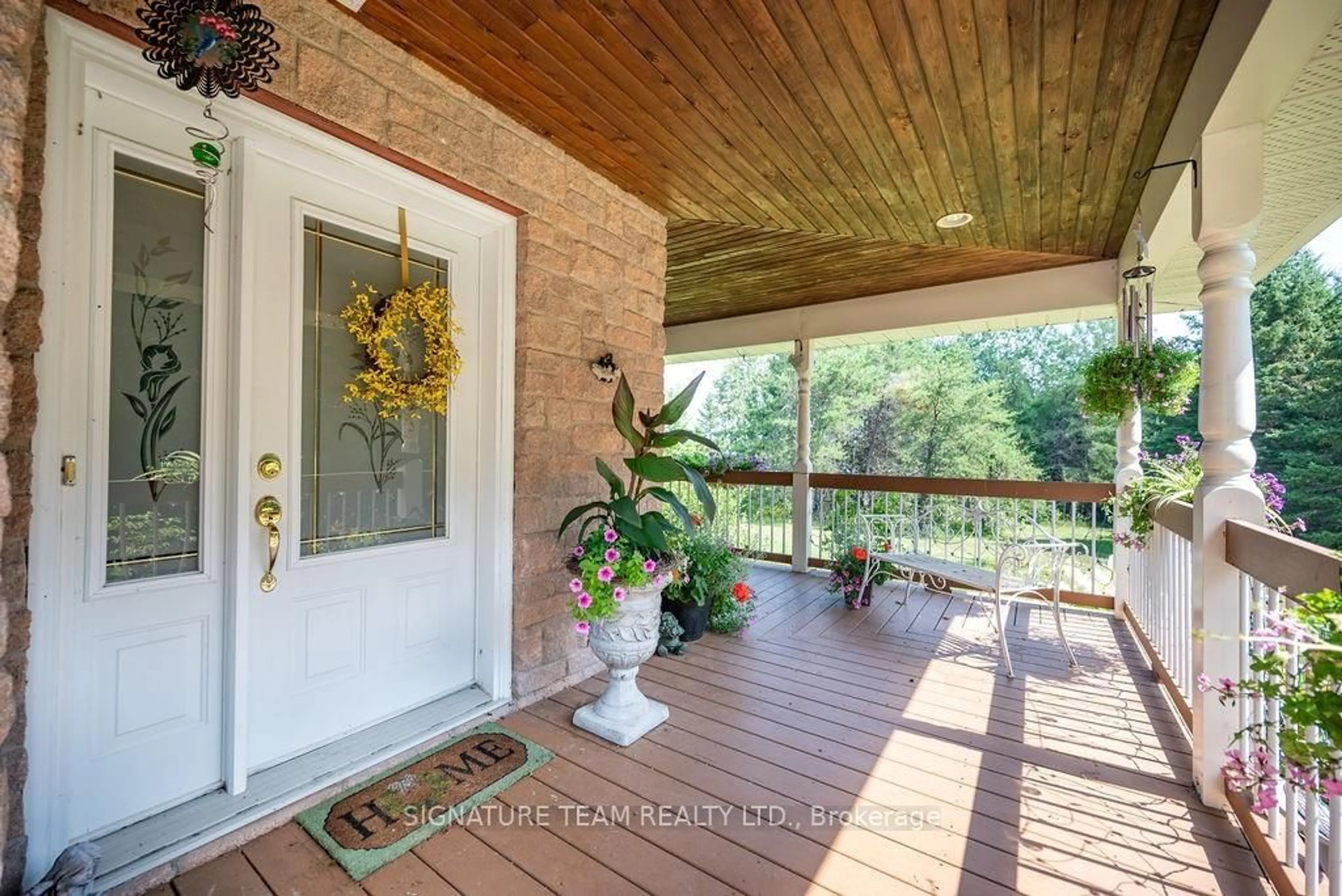 Indoor entryway, wood floors for 368 DOMBROSKIE Rd, Whitewater Region Ontario K0J 1Y0