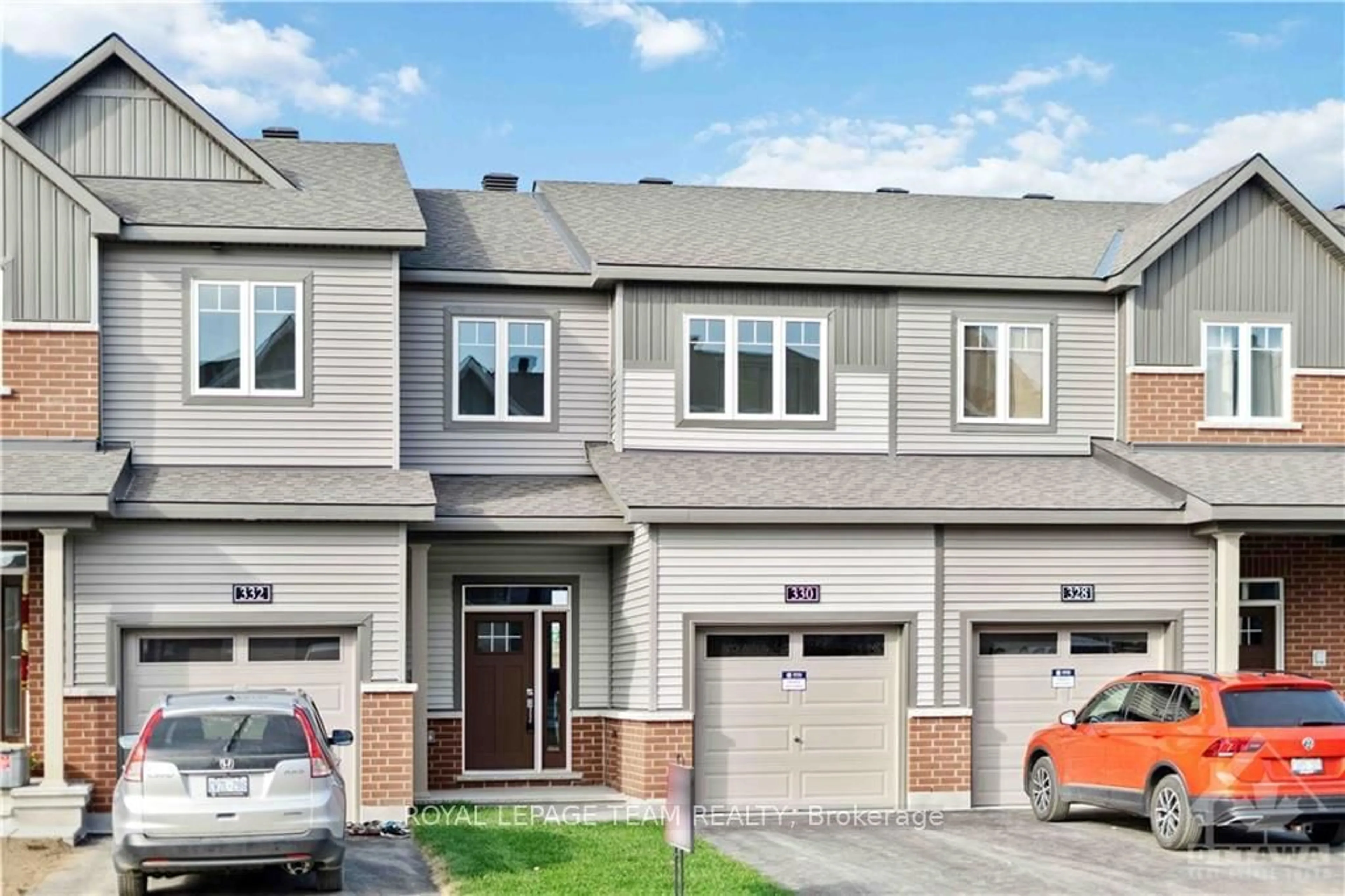 A pic from exterior of the house or condo, cottage for 330 GISBORNE Pl, Kanata Ontario K2W 0L2