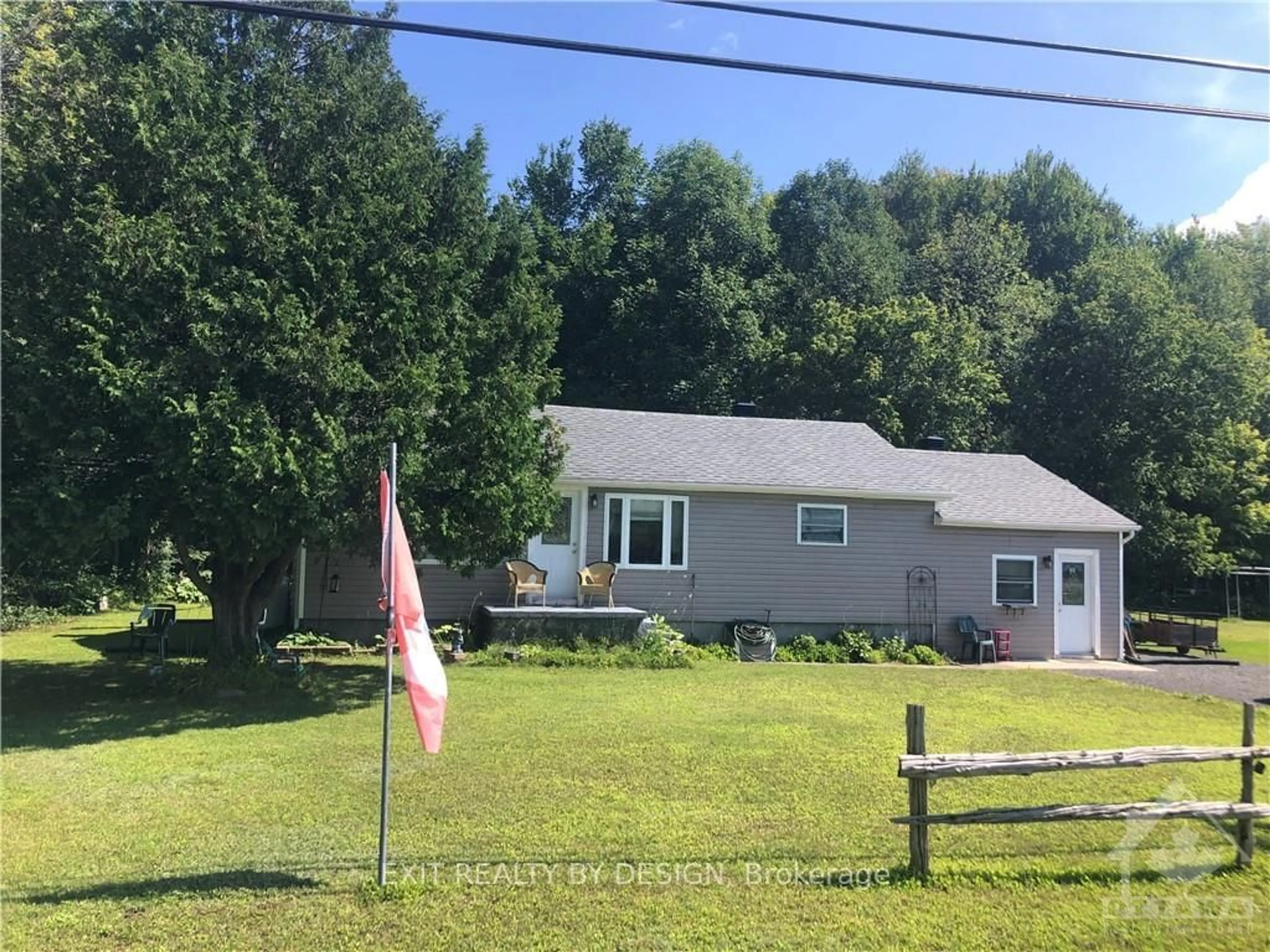 Frontside or backside of a home, cottage for 6475 CTY RD 15 Rd, Augusta Ontario K0G 1R0