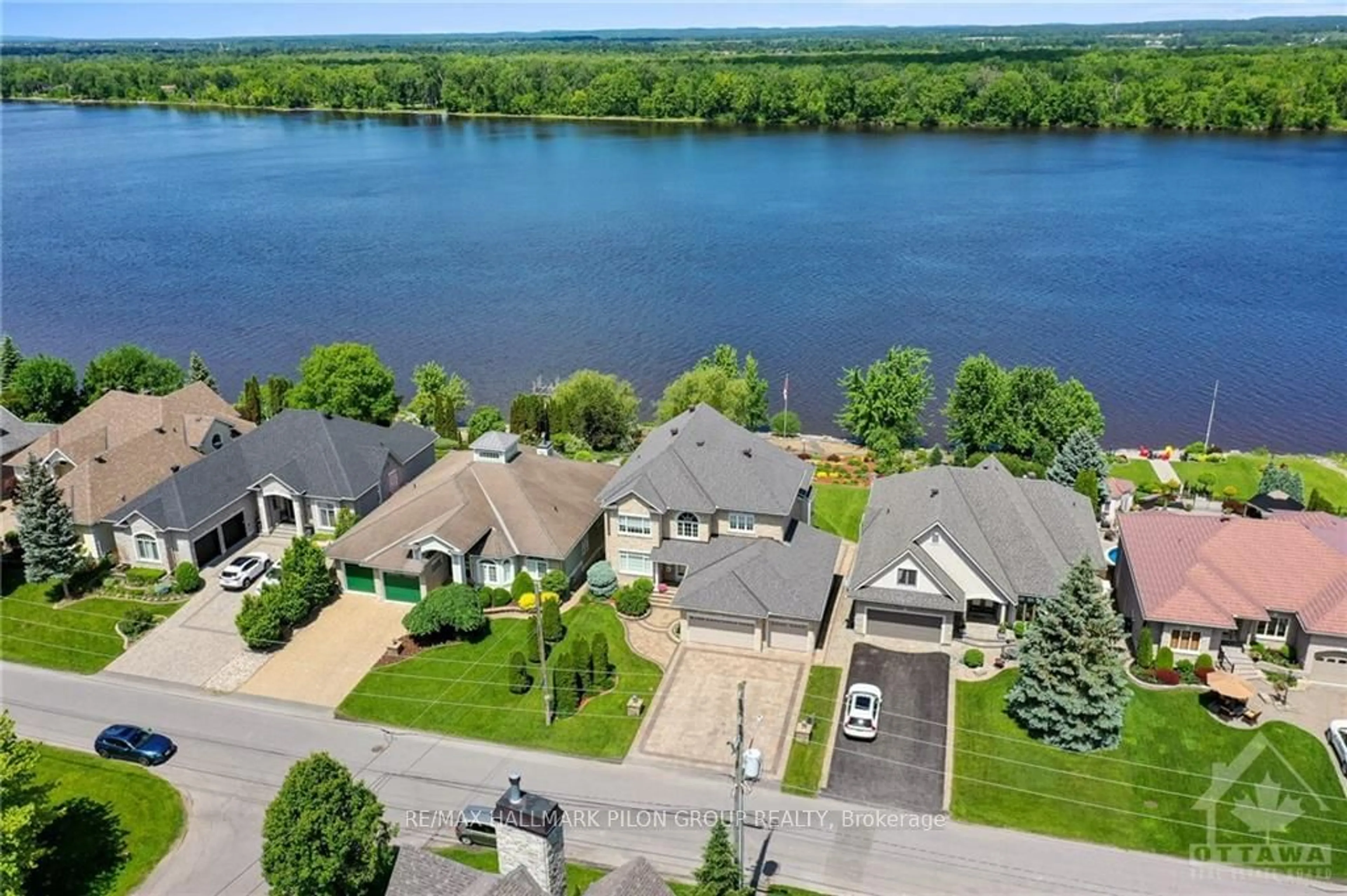 A pic from exterior of the house or condo, the view of lake or river for 6373 RADISSON Way, Orleans - Convent Glen and Area Ontario K1C 2Z9