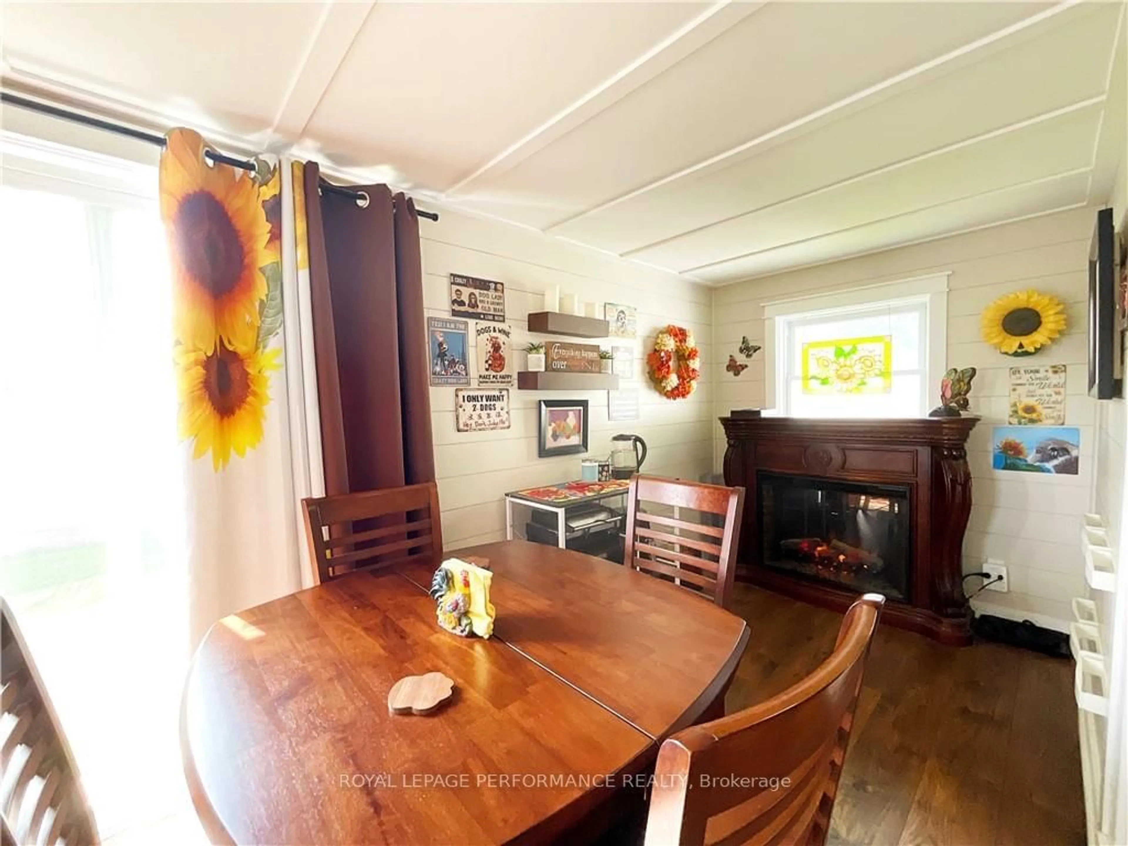 Dining room, wood floors, cottage for 3265 FRONT Rd #8, East Hawkesbury Ontario K6A 2R2