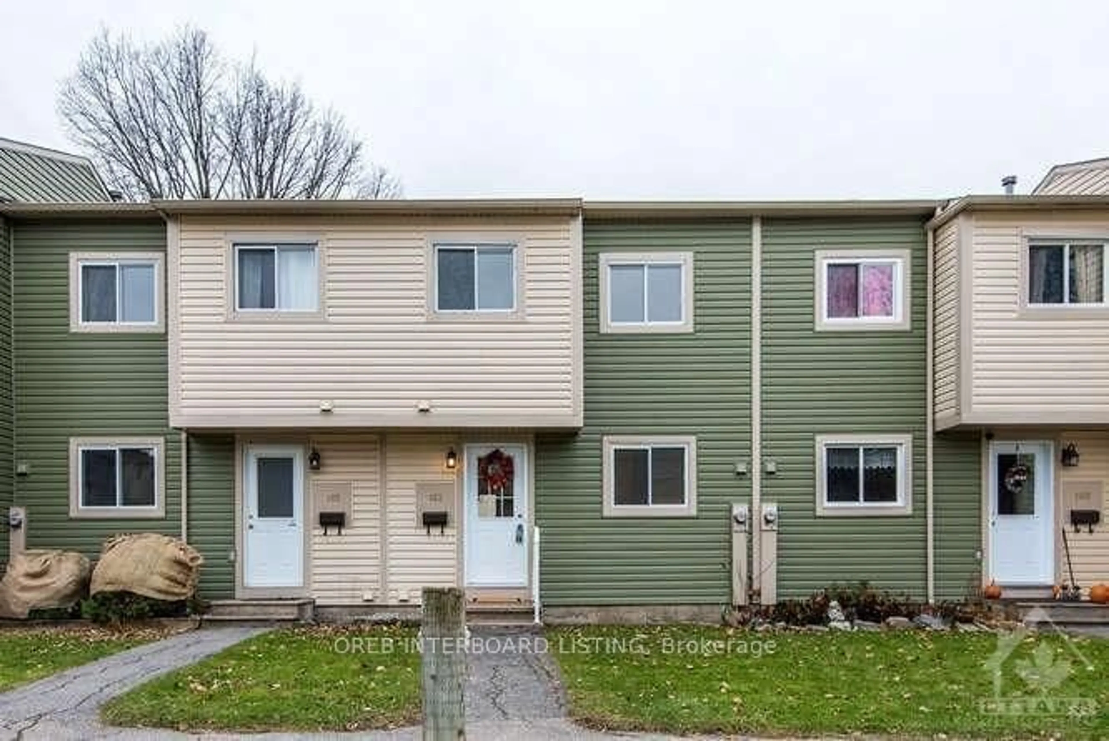 A pic from exterior of the house or condo, the front or back of building for 167 TEAL Cres #68, Orleans - Cumberland and Area Ontario K1E 2C1