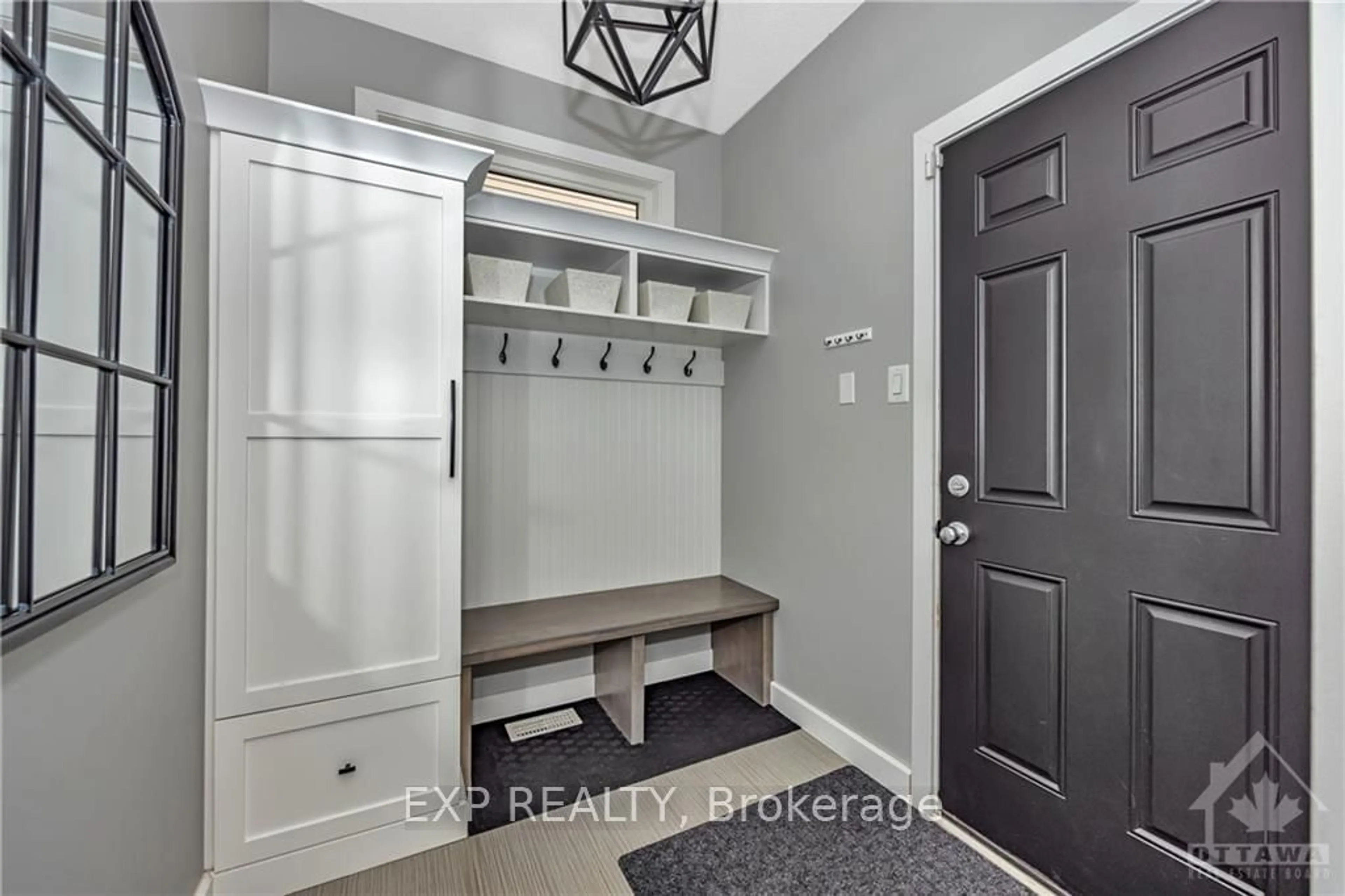 Indoor entryway, ceramic floors for 404 CAVESSON St, Kanata Ontario K2V 0A8