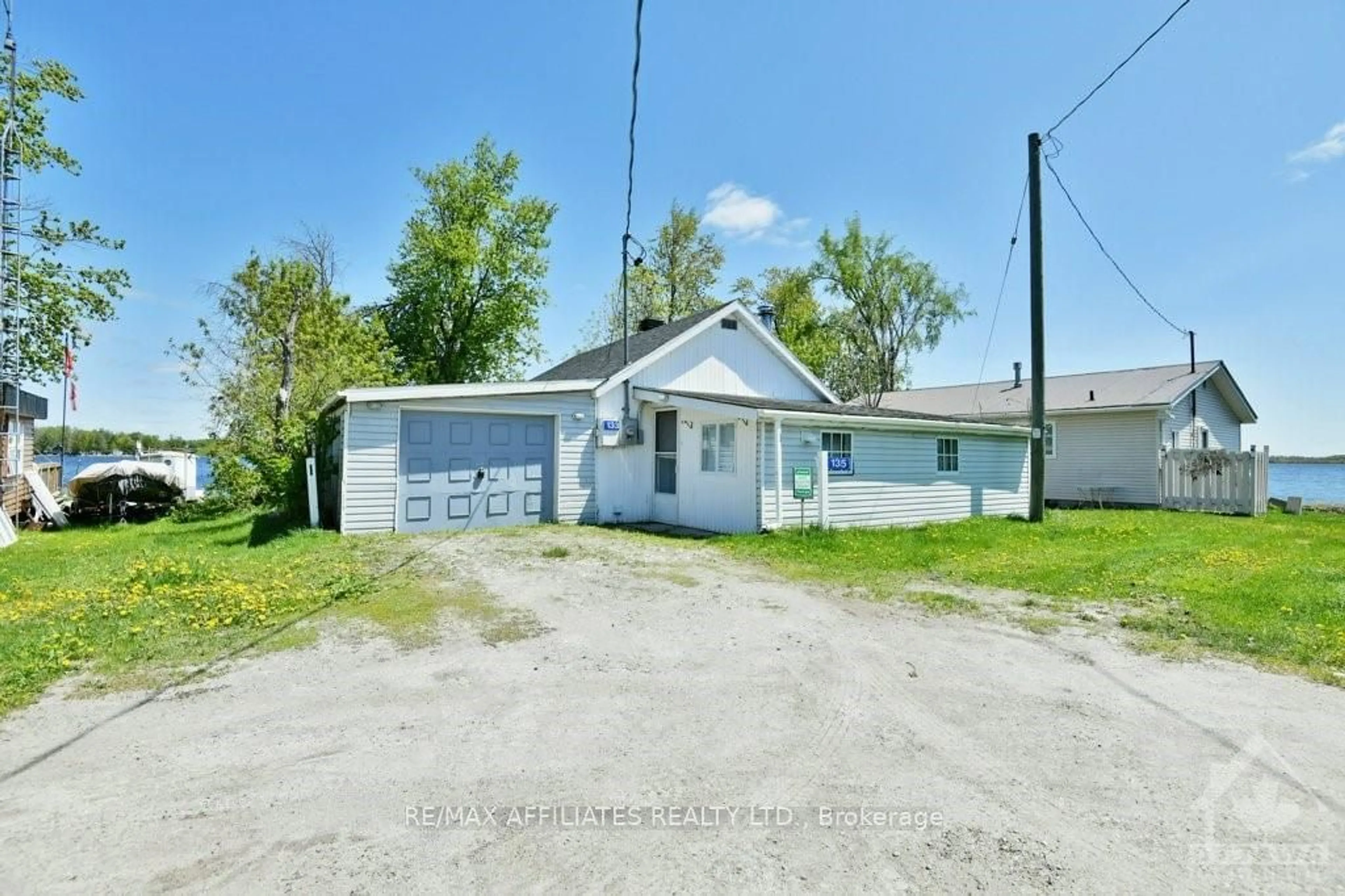 Frontside or backside of a home, cottage for 133 RATHWELL SHORE Rd, Beckwith Ontario K7C 4L4