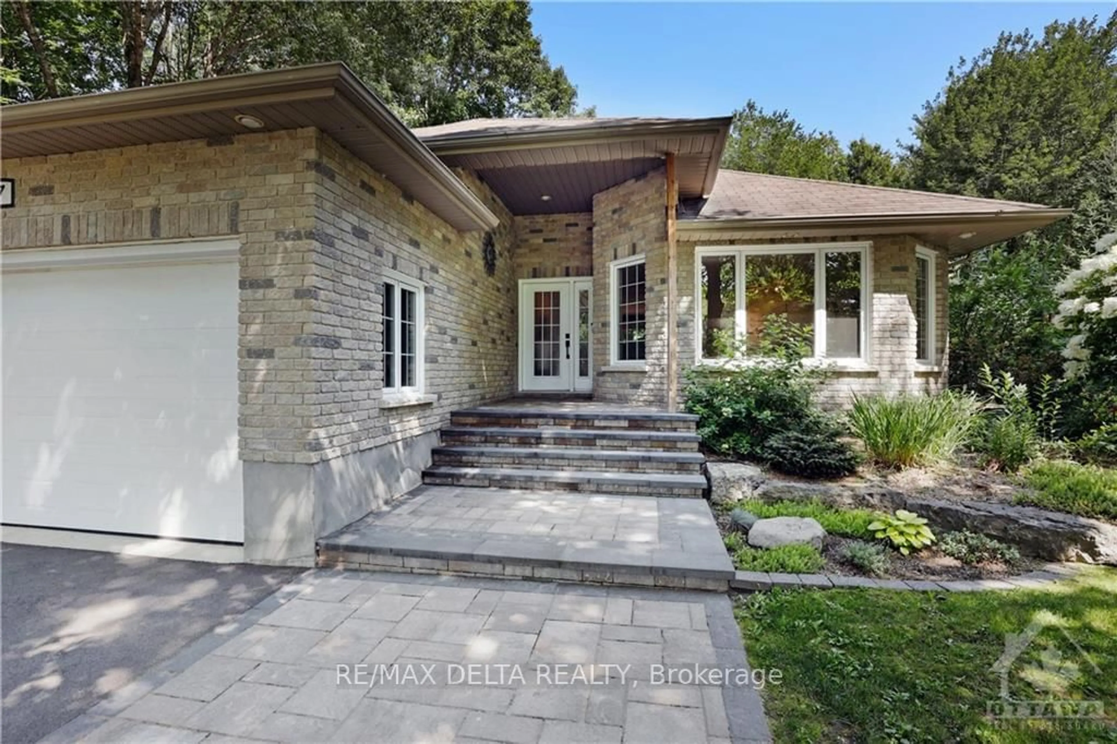 Home with brick exterior material for 37 JEAN PAUL Rd Ontario K0A 1M0