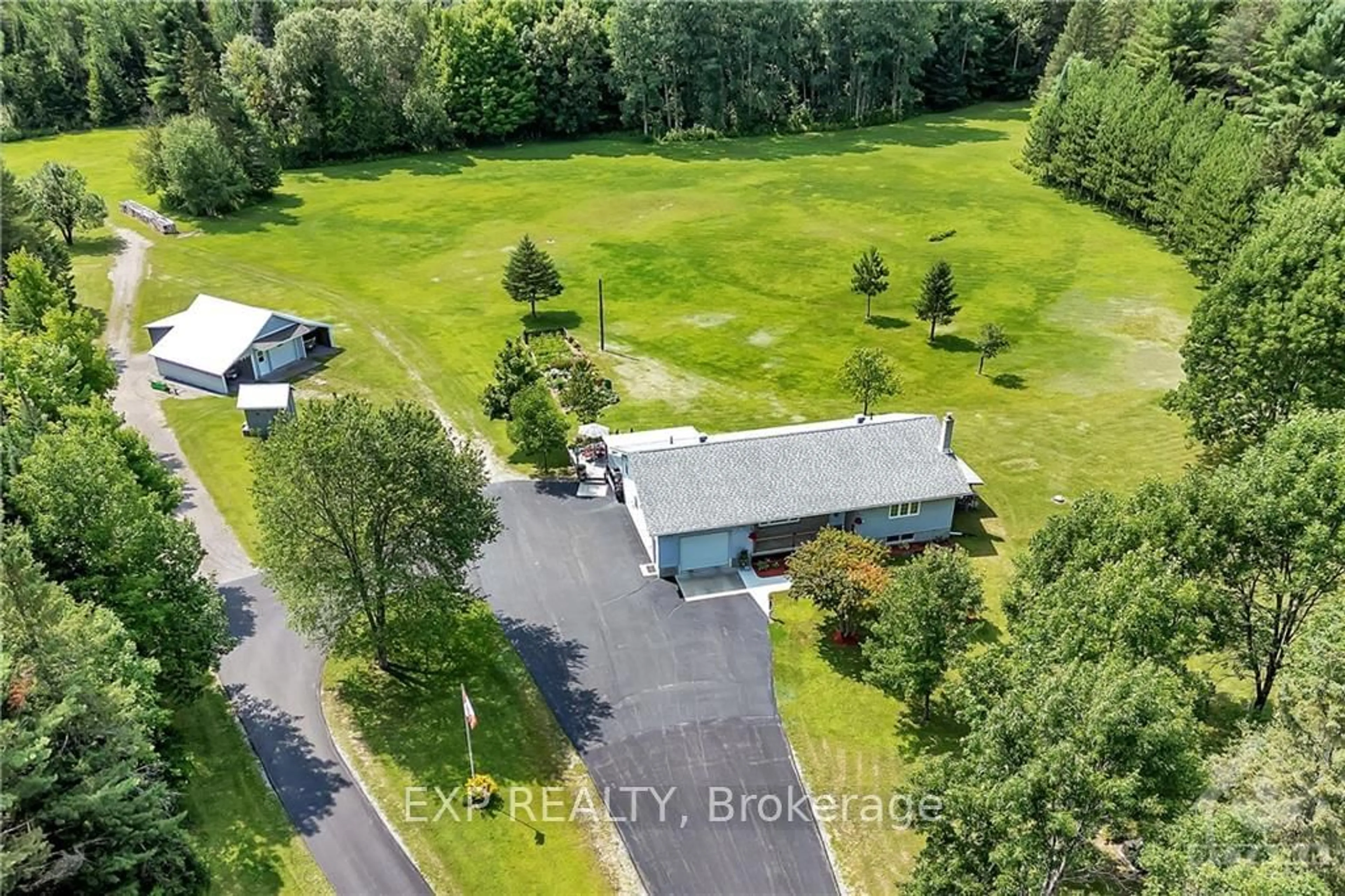 Frontside or backside of a home, cottage for 34009 HIGHWAY 41, Bonnechere Valley Ontario K0J 1T0