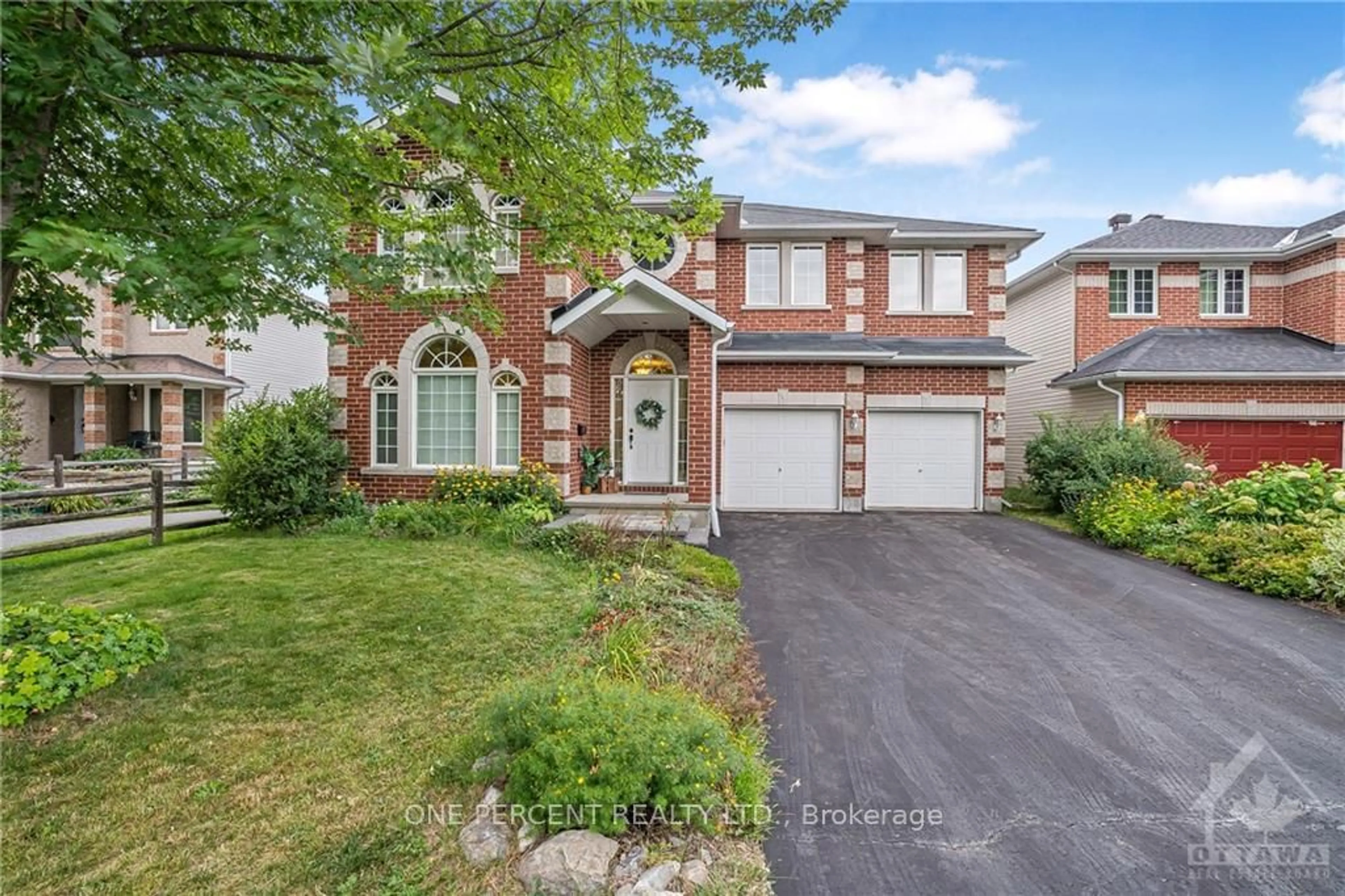 Home with brick exterior material for 66 WOLISTON Cres, Kanata Ontario K2W 1E5