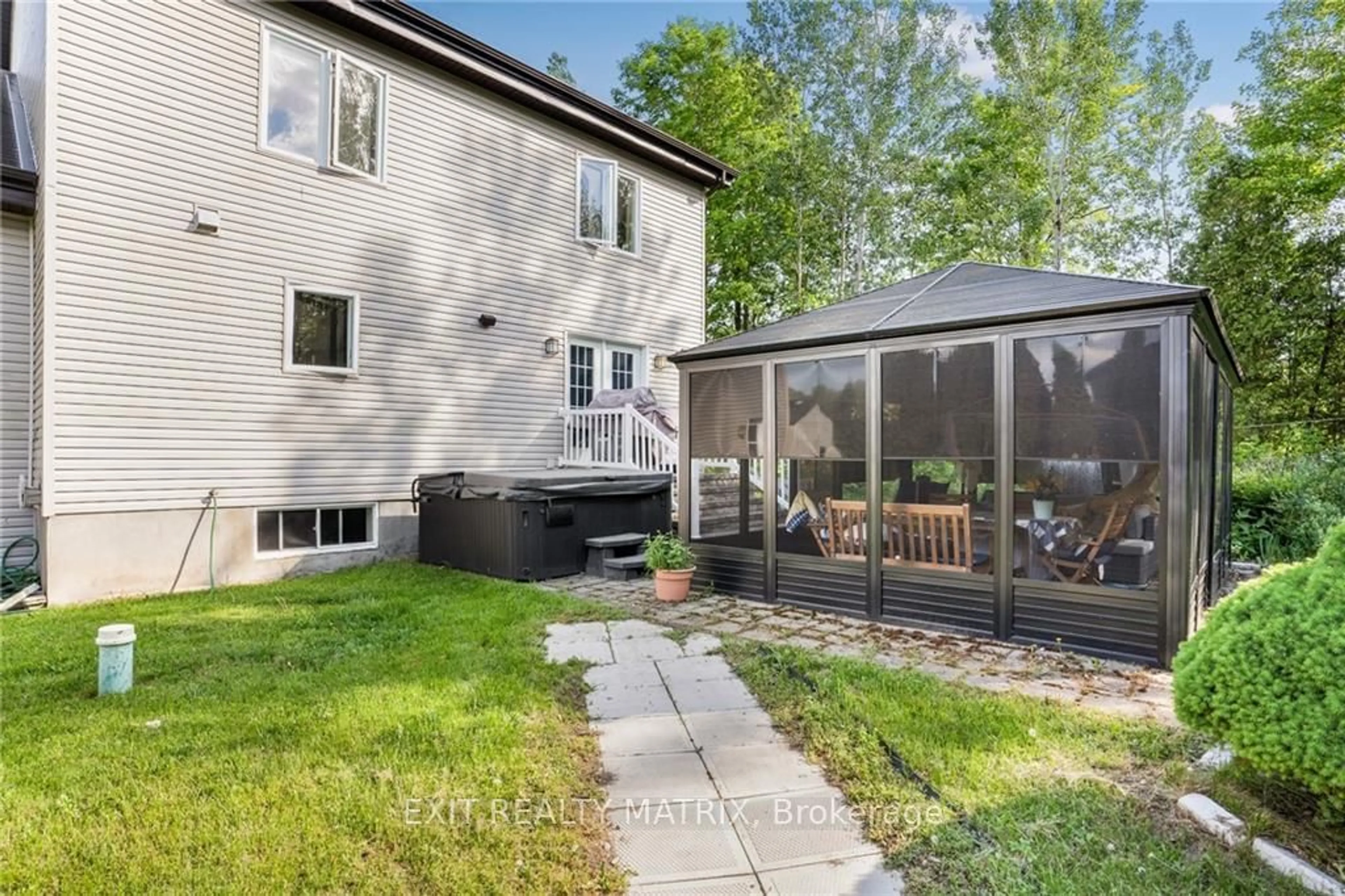 Patio, the fenced backyard for 771 DU BERCAIL St, Champlain Ontario K0B 1K0