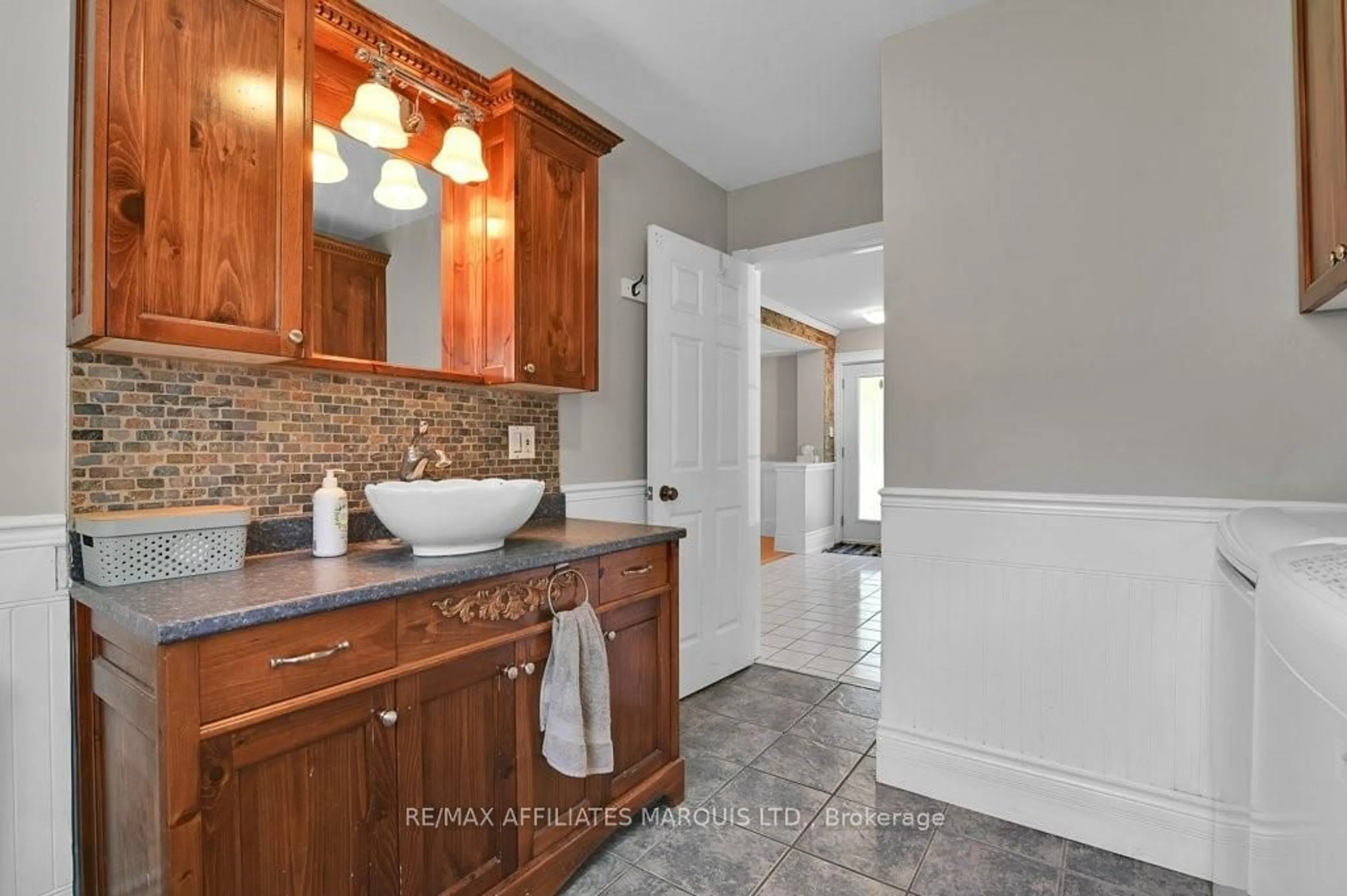 Bathroom, wood floors for 3993 CHAPEL Rd, South Glengarry Ontario K0C 1B0