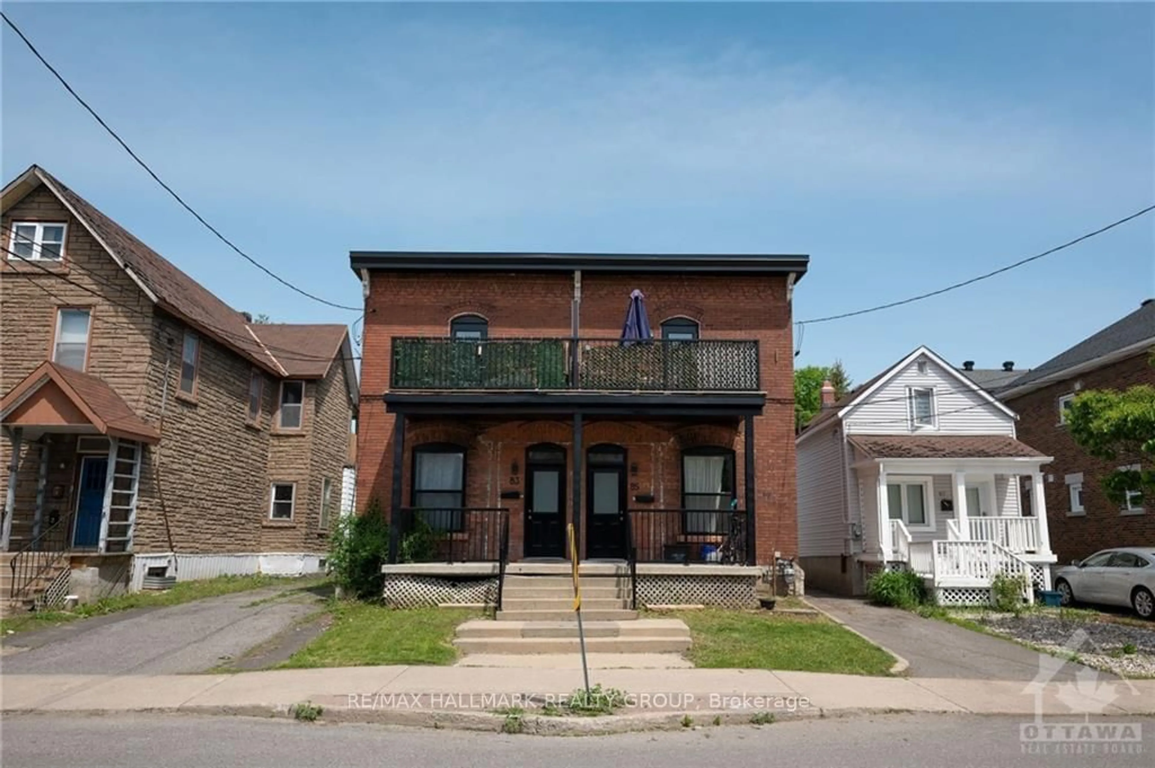 A pic from exterior of the house or condo, the front or back of building for 83-85 LEBRETON St, West Centre Town Ontario K1R 7H3