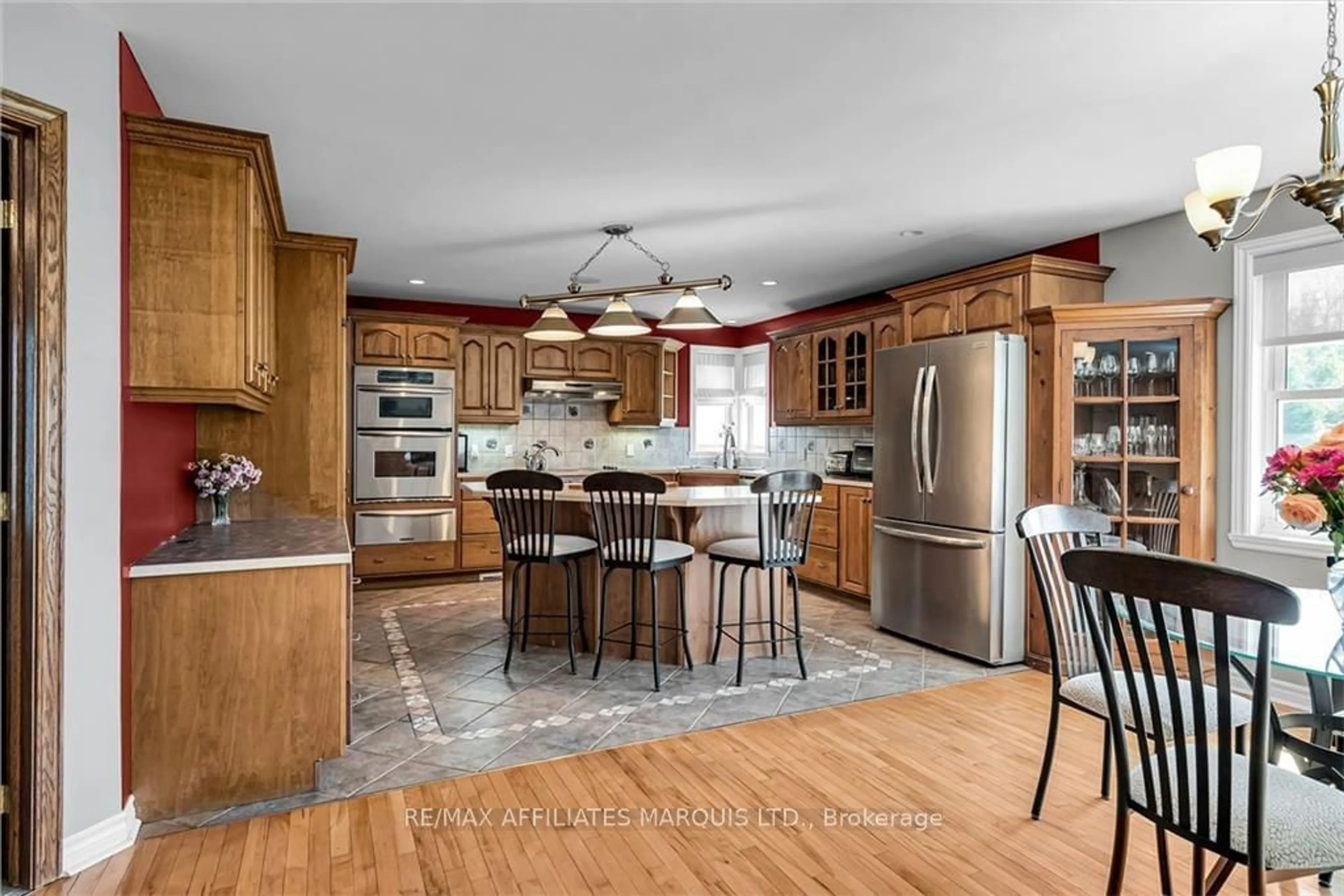 Open concept kitchen for 6670 PURCELL Rd, South Glengarry Ontario K6H 7R5