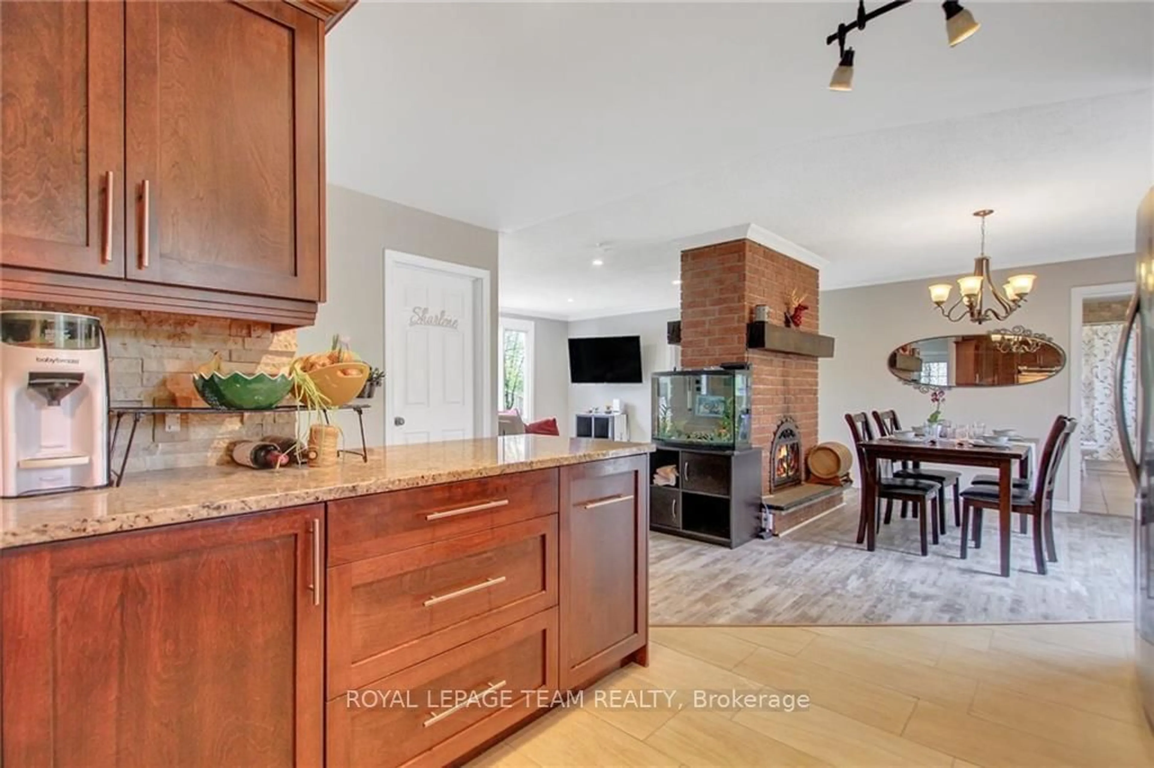 Open concept kitchen for 129 SPINNAKER Way, Constance Bay - Dunrobin - Kilmaurs - Woodlawn Ontario K0A 3M0