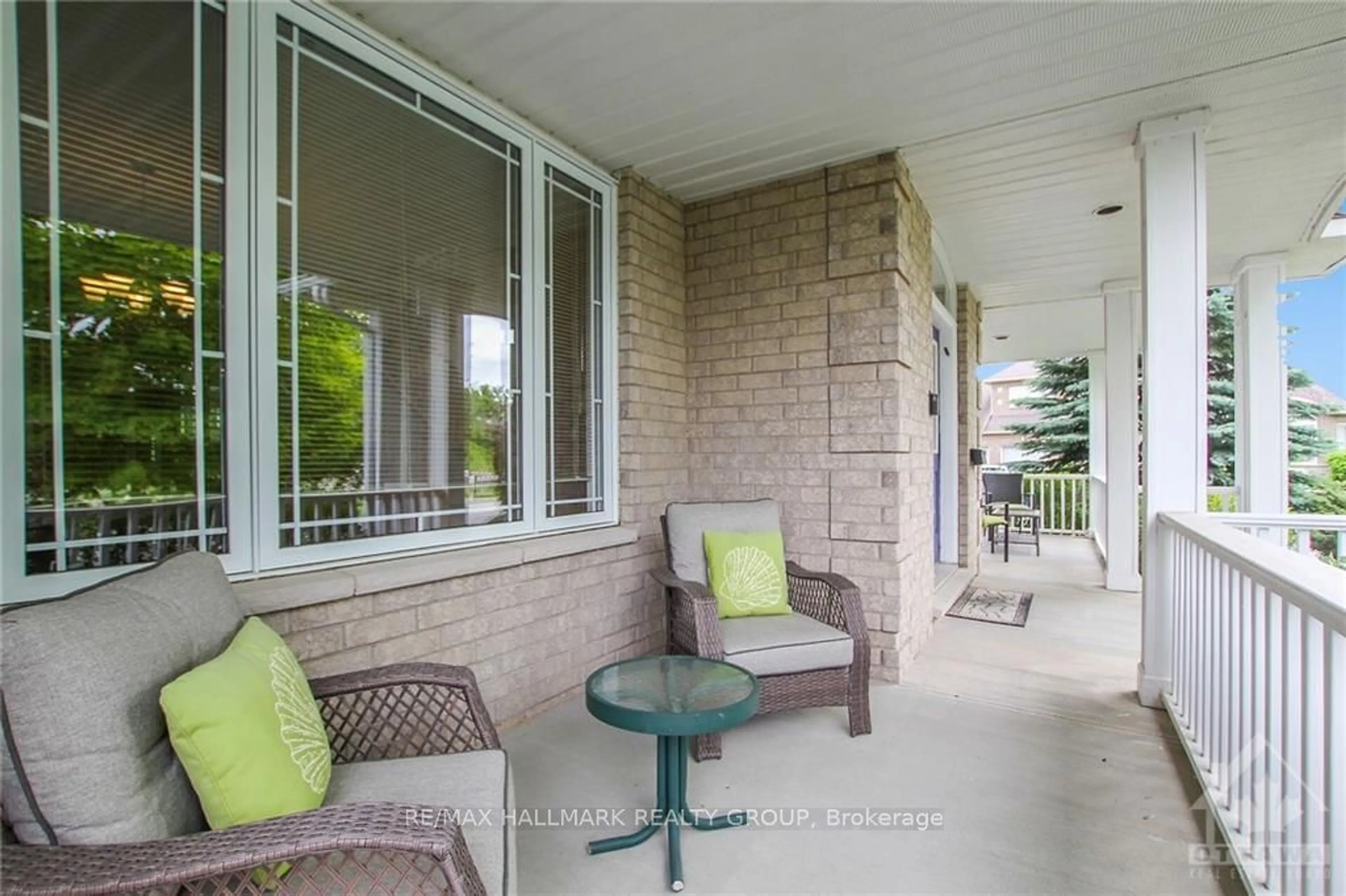 Patio for 68 TRADEWINDS Dr, Barrhaven Ontario K2G 6Y8