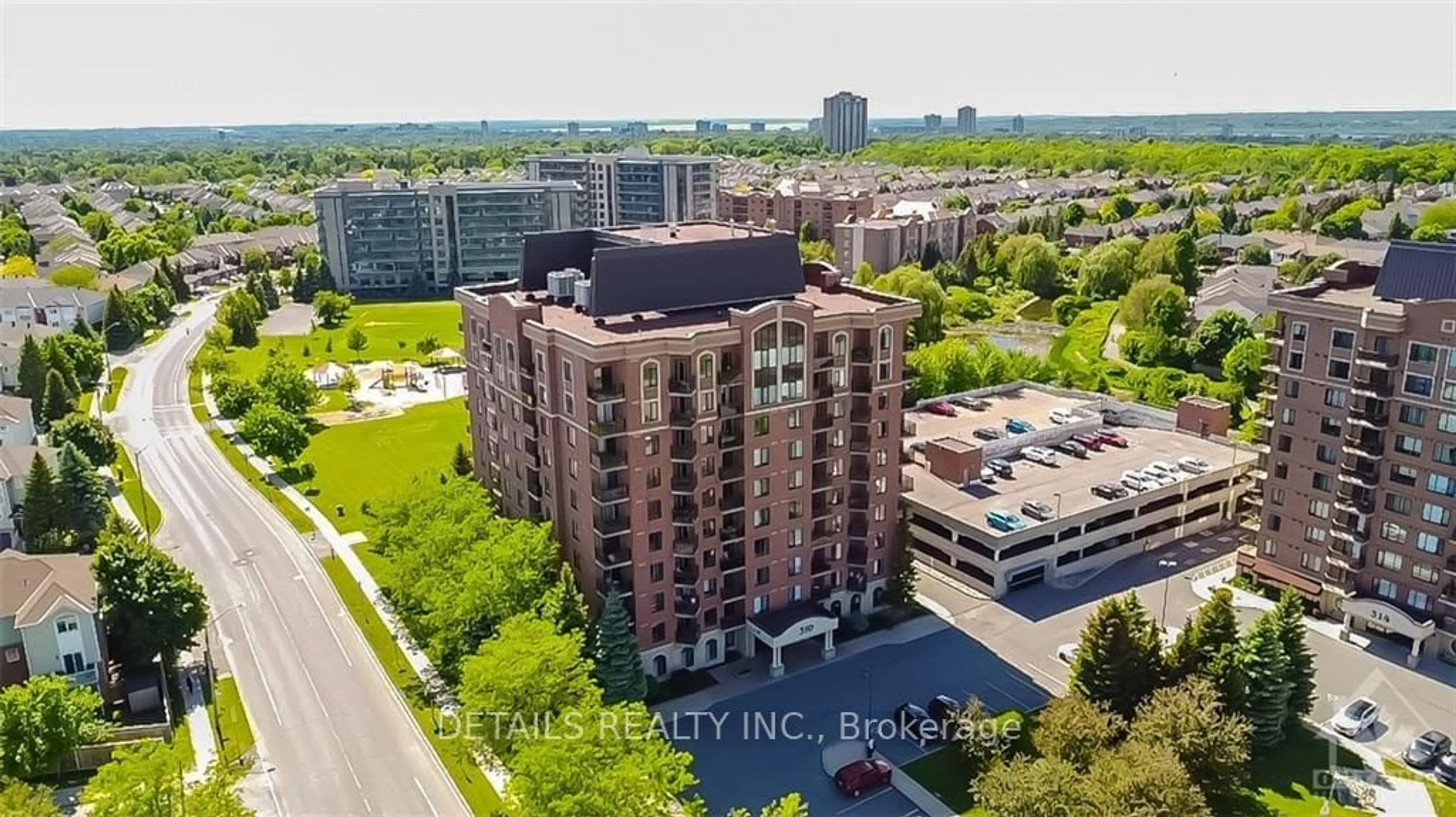 A pic from exterior of the house or condo, the front or back of building for 310 CENTRAL PARK Dr #6A, Carlington - Central Park Ontario K2C 4G4