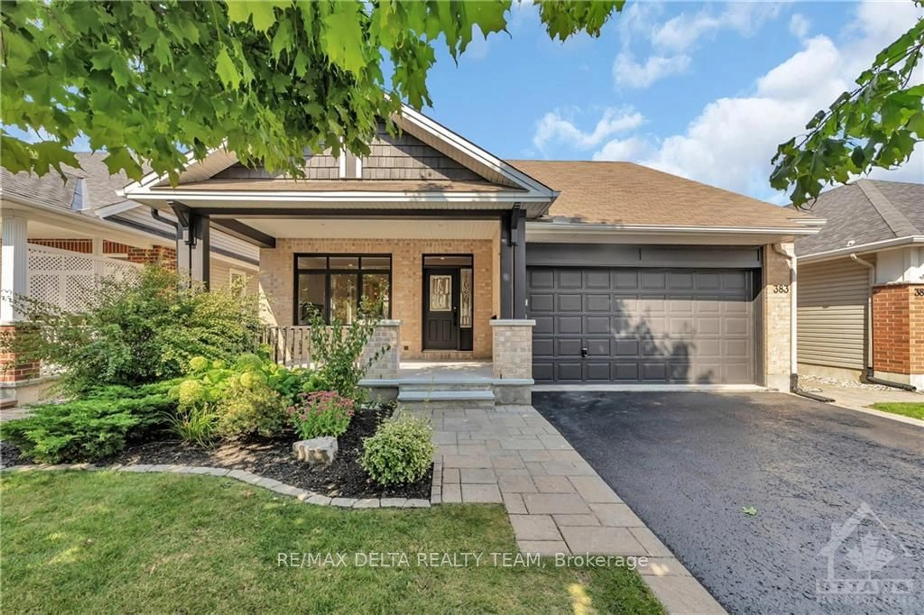 Home with brick exterior material for 383 JACKSON STITT Circ, Stittsville - Munster - Richmond Ontario K2S 0C5