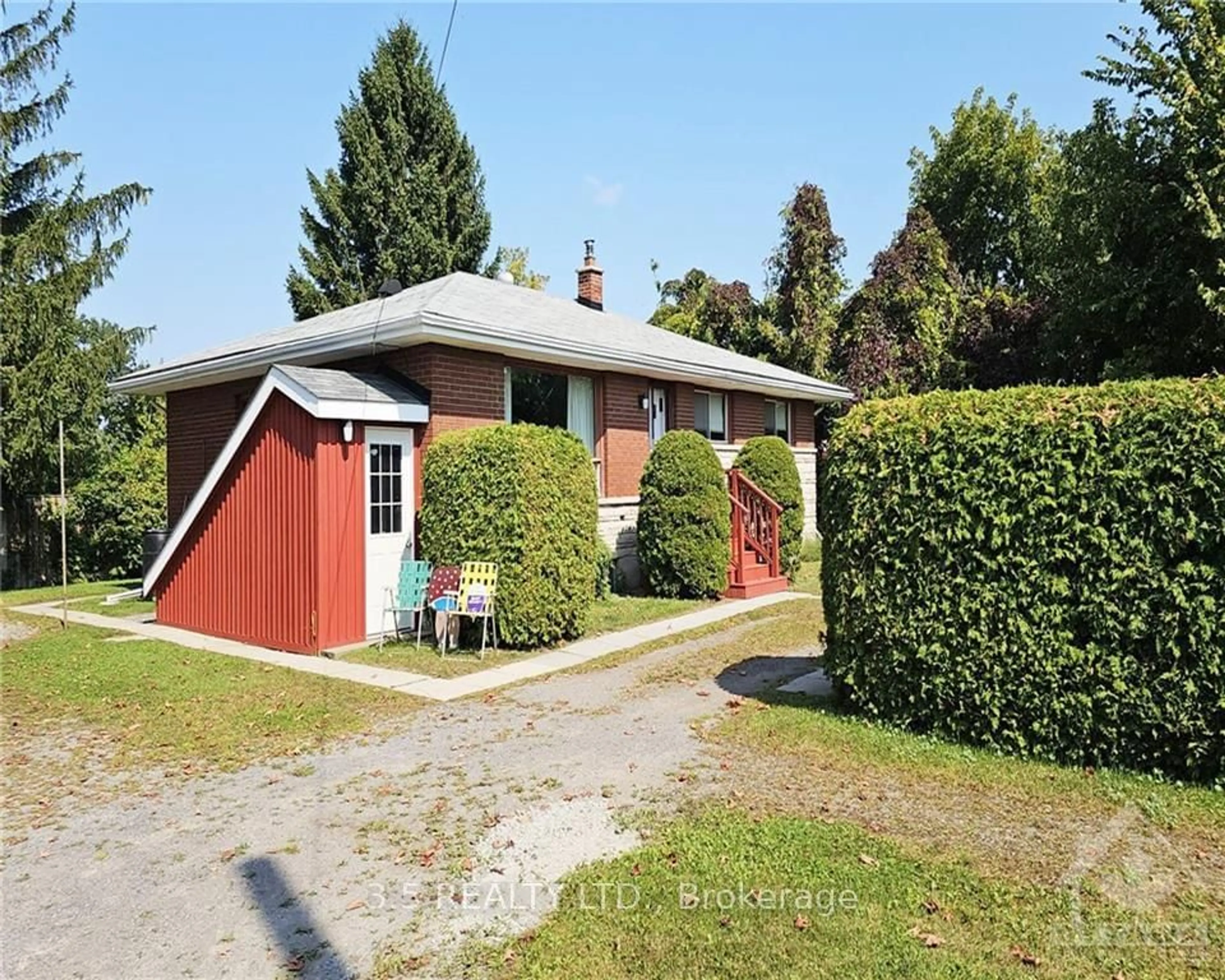 Frontside or backside of a home, cottage for 2715 COUNTY 43 Rd, North Grenville Ontario K0G 1S0