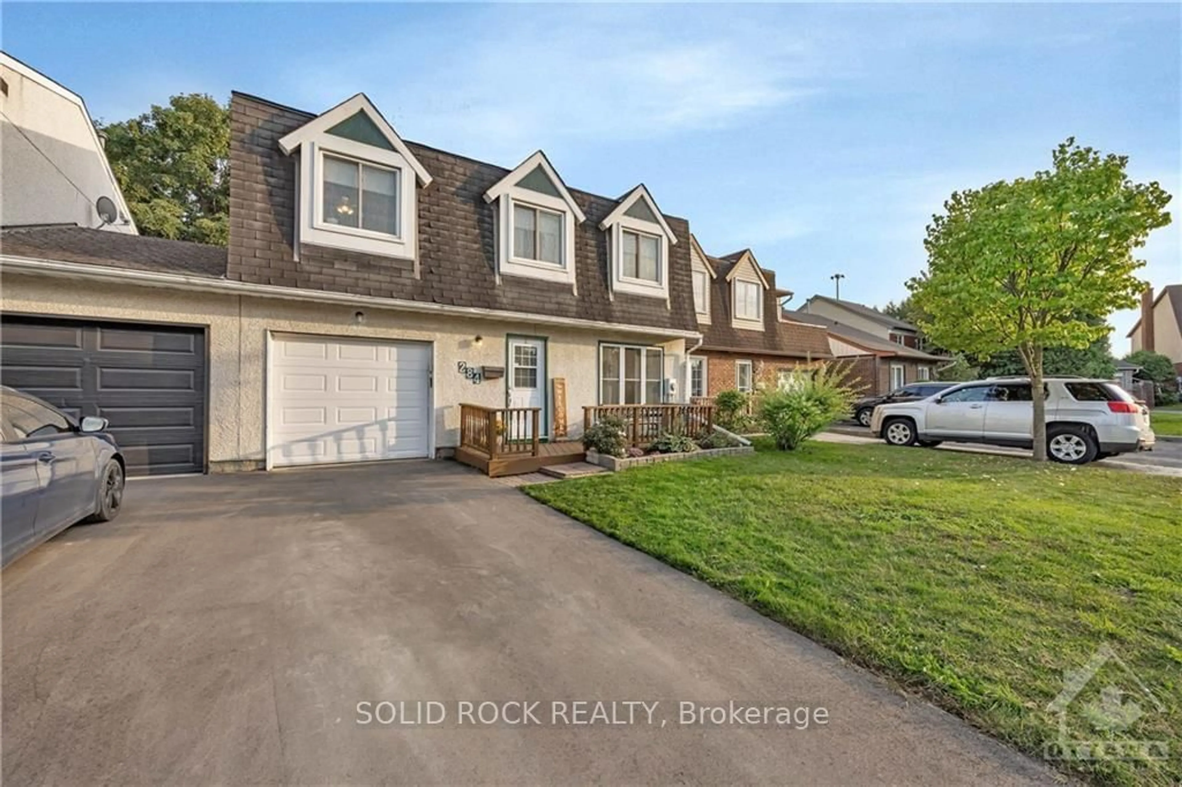 Frontside or backside of a home, the street view for 284 ELDERBERRY Terr, Orleans - Cumberland and Area Ontario K1E 1Z1