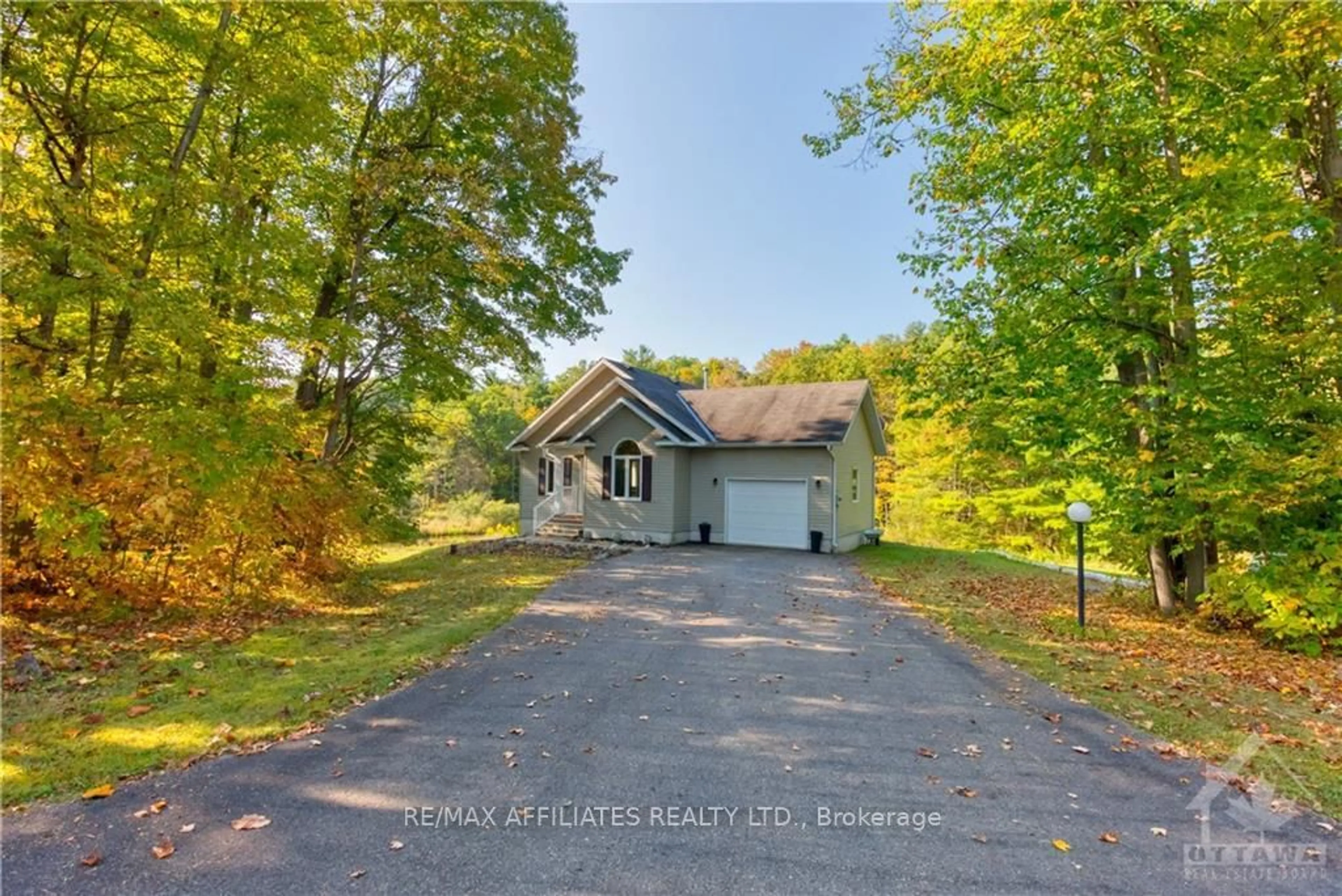 A pic from exterior of the house or condo, cottage for 8850 PERTH Rd, Rideau Lakes Ontario K0G 1X0